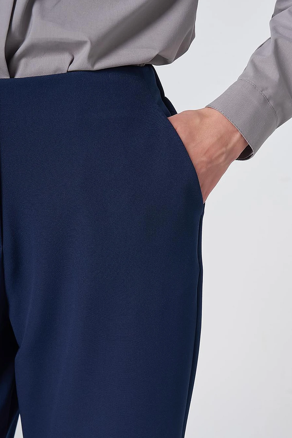 Basic Fabric Trousers - Navy