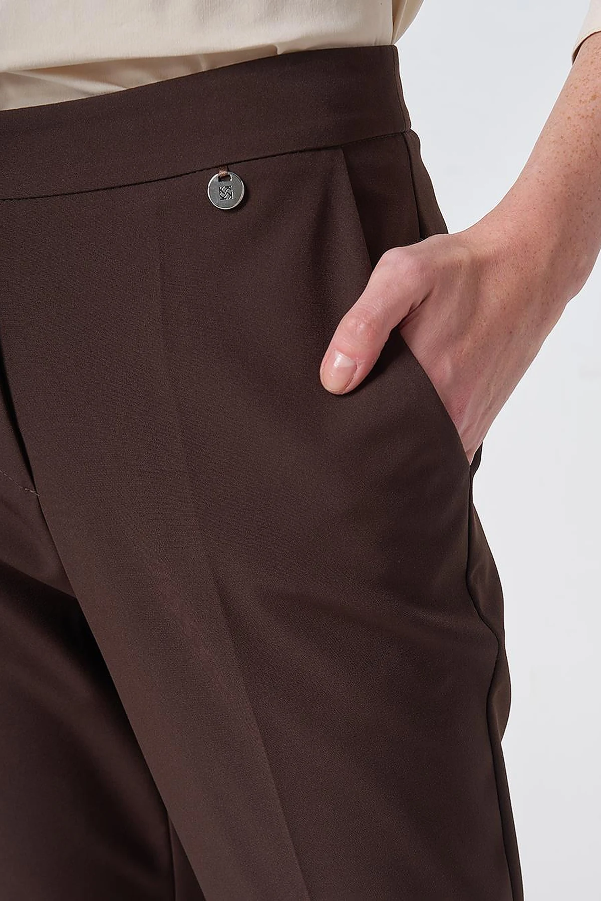 Cep Detaylı Basic Kumaş Pantolon Koyu Kahve