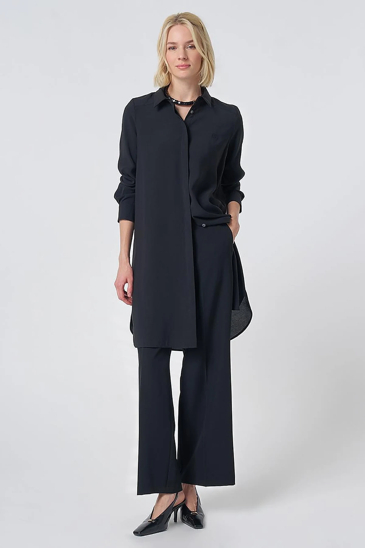Hidden Placket Basic Modal Tunic – Black