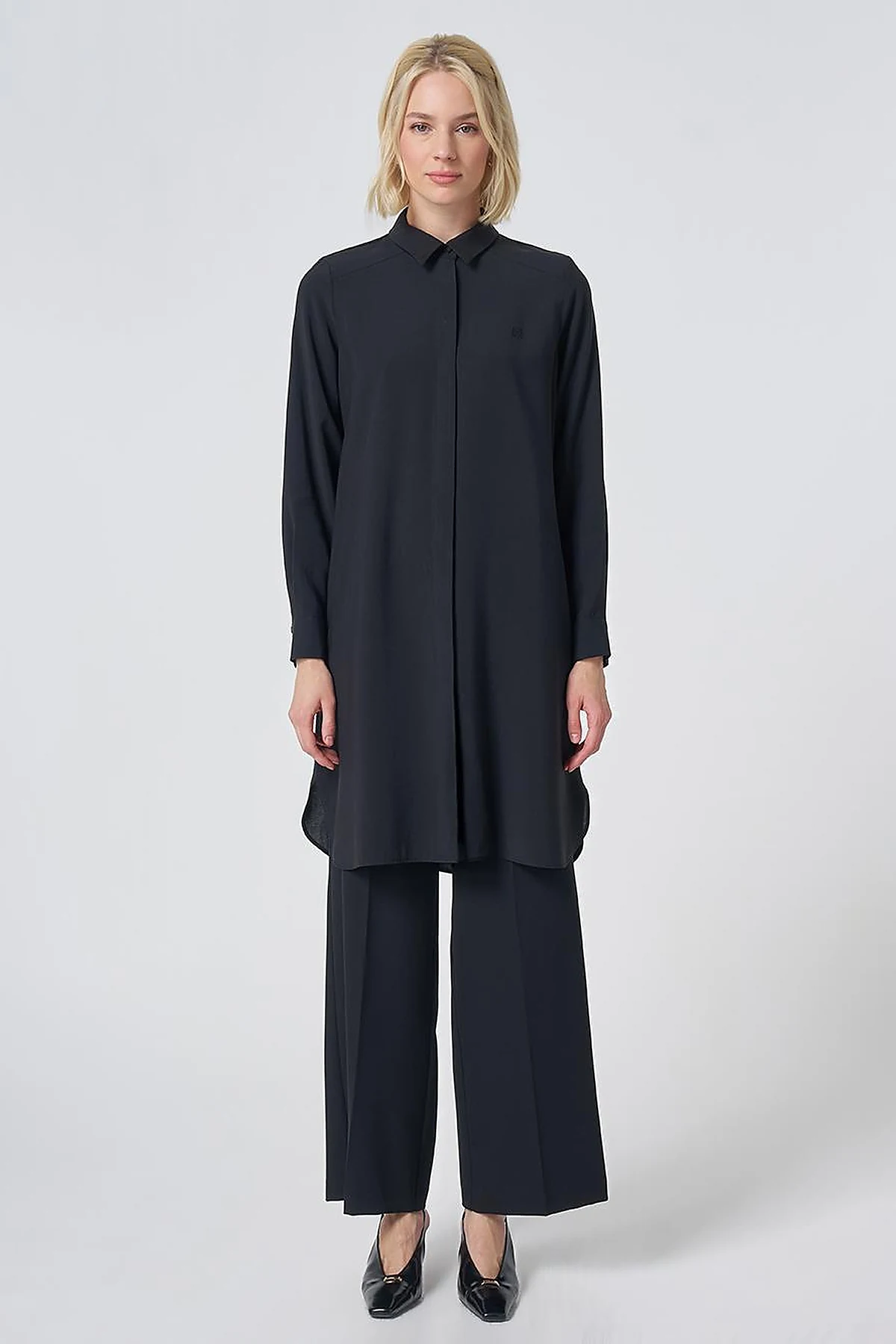 Hidden Placket Basic Modal Tunic – Black