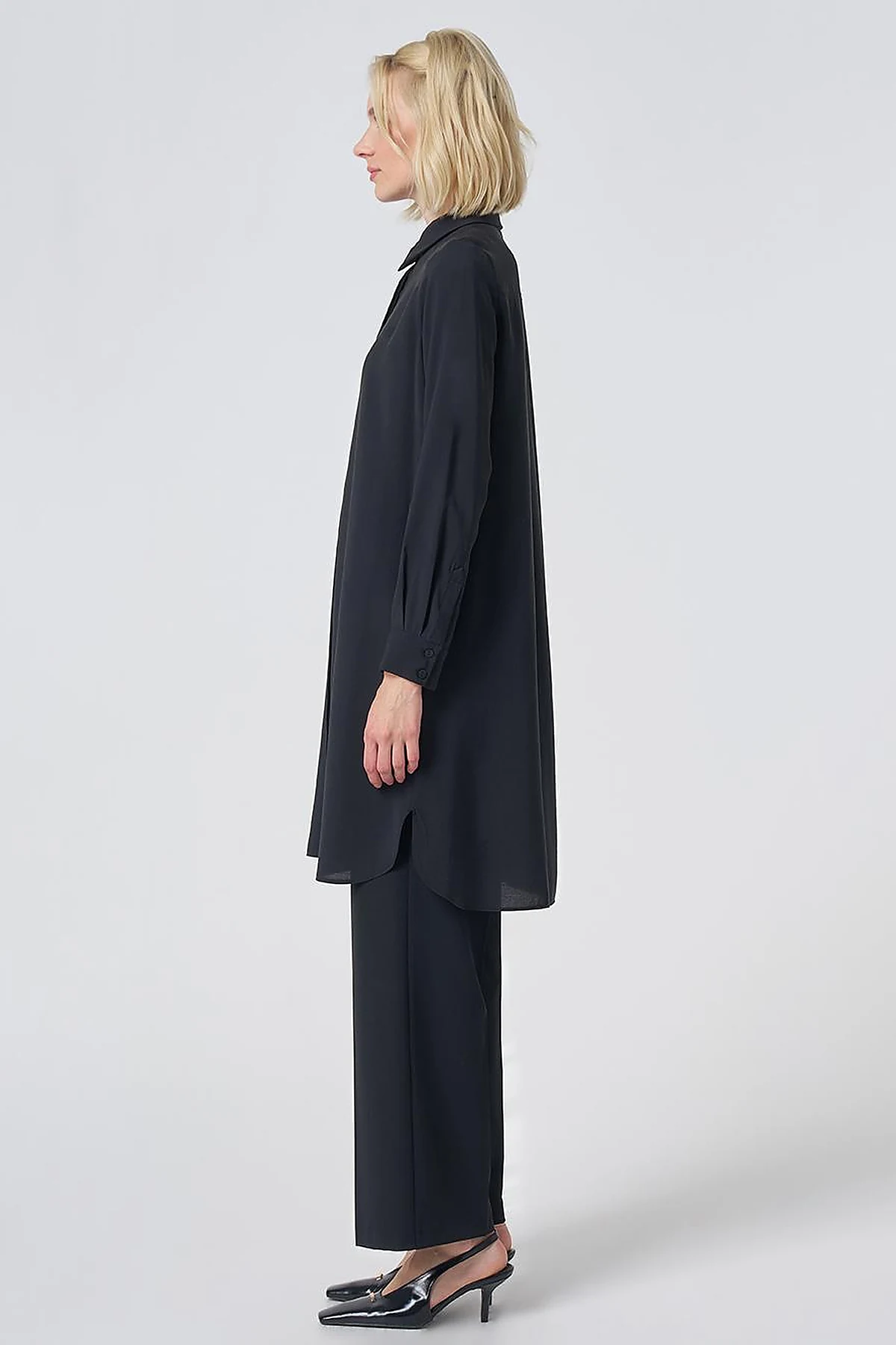 Hidden Placket Basic Modal Tunic – Black