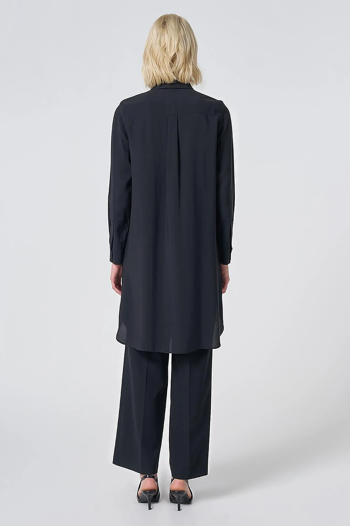 Hidden Placket Basic Modal Tunic – Black