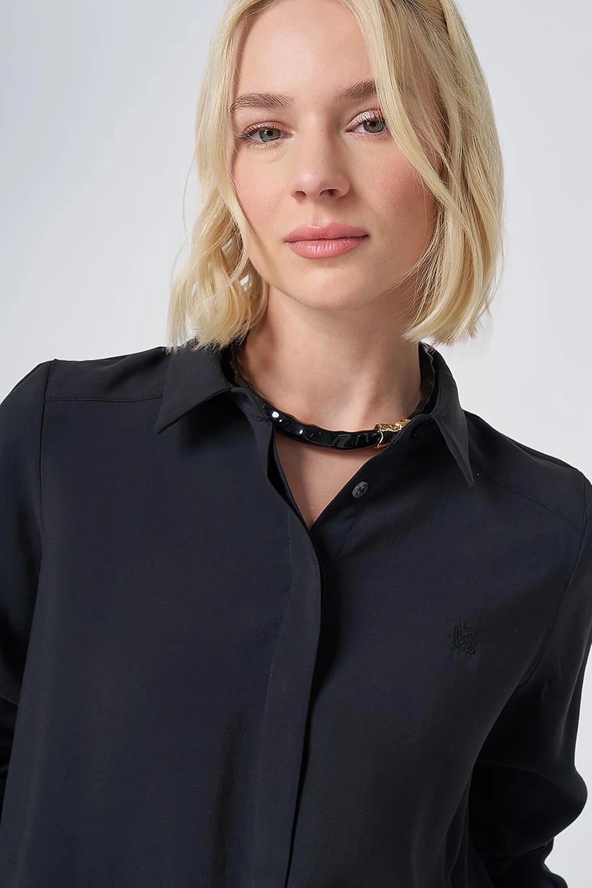 Hidden Placket Basic Modal Tunic – Black