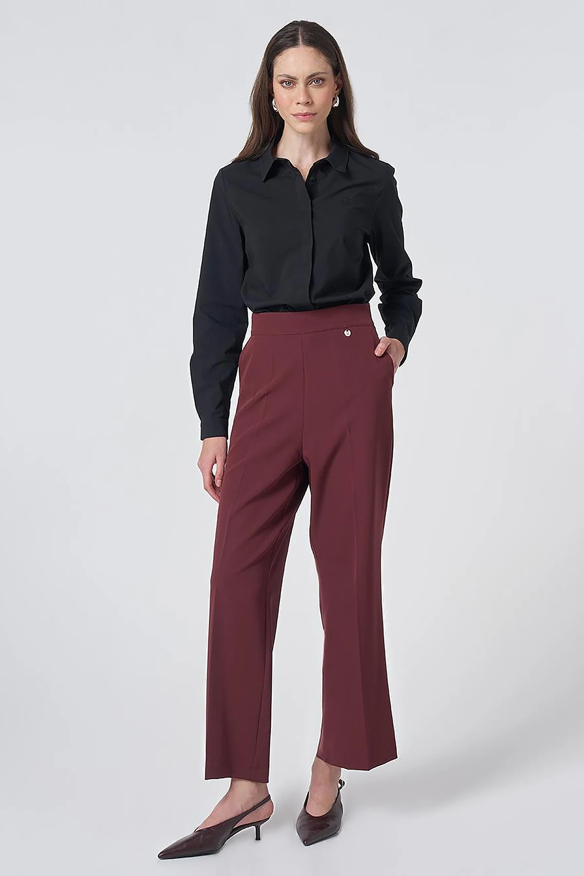 Basic Fabric Trousers with Crease Detail - Burgundy