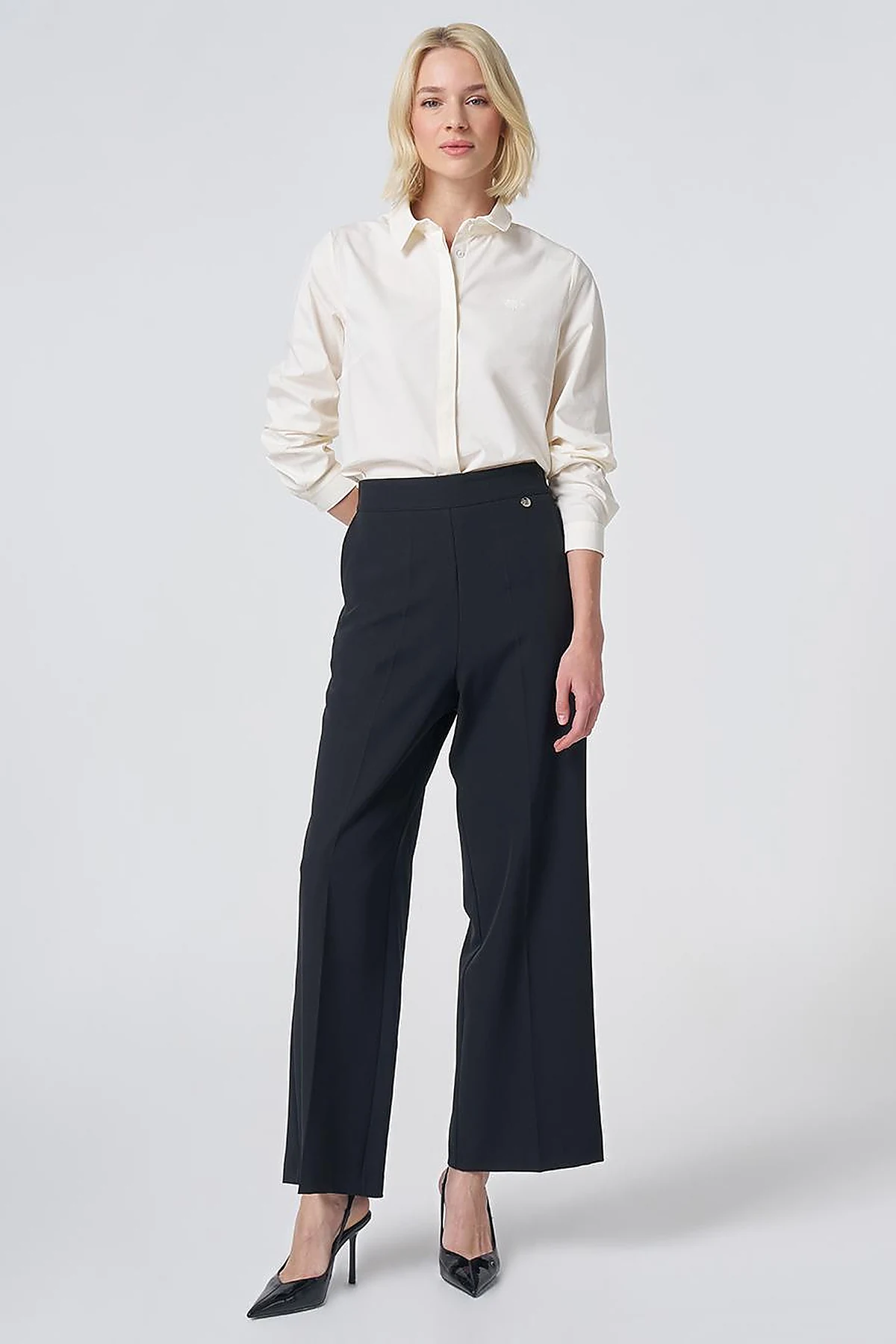 Basic Fabric Trousers with Crease Detail - Black