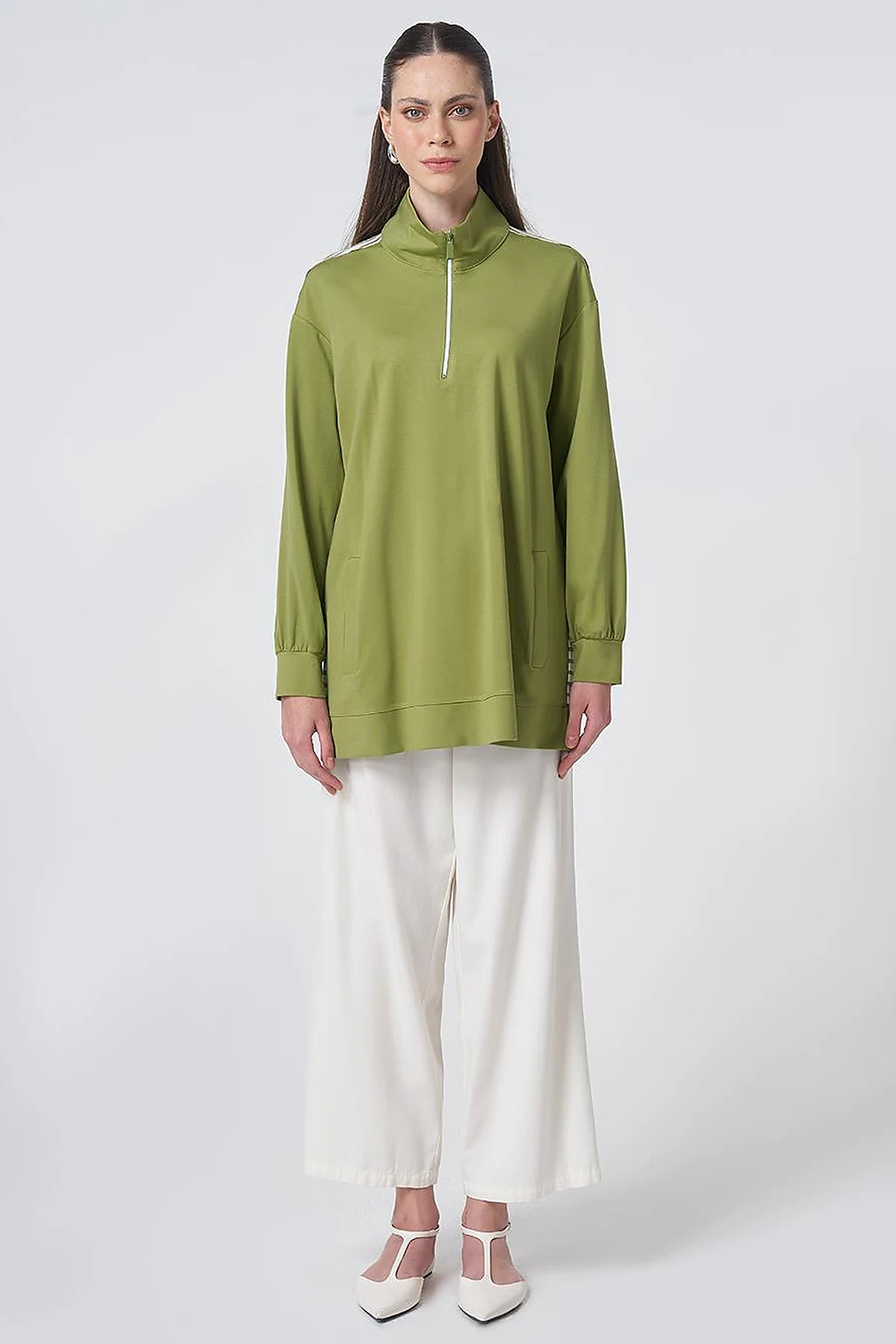  Contrast-Trim Rayon Sweatshirt – Matcha Green