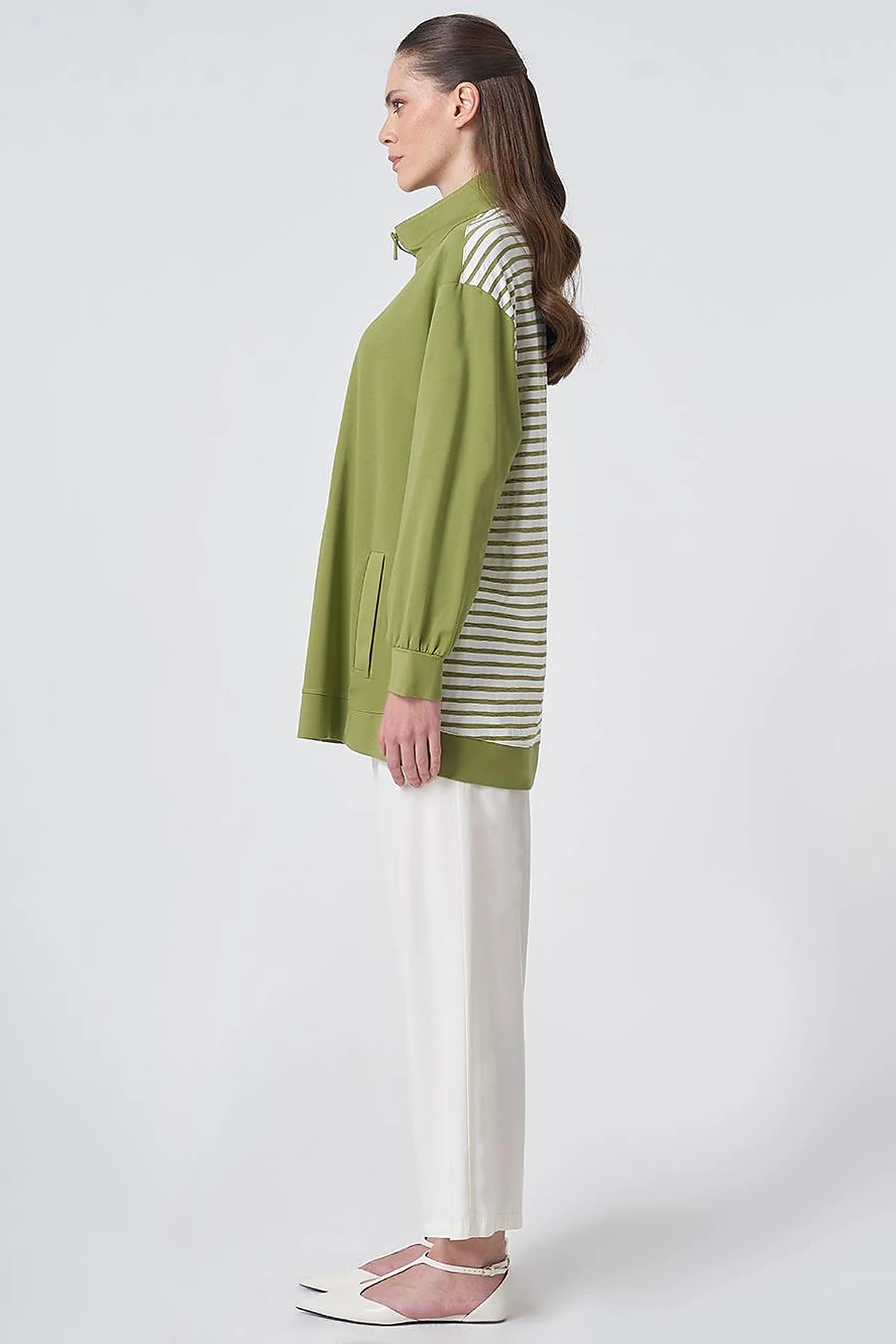  Contrast-Trim Rayon Sweatshirt – Matcha Green