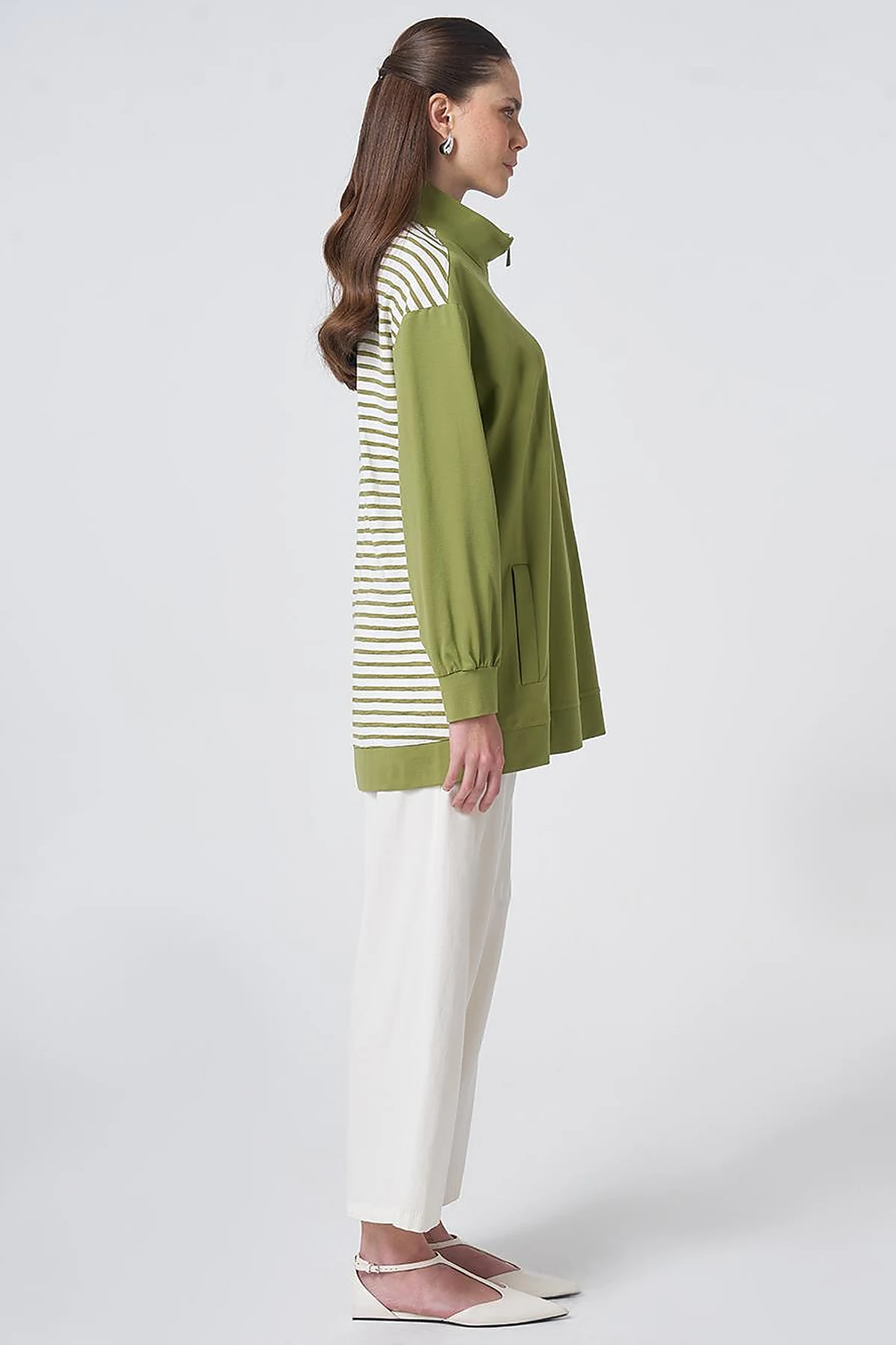  Contrast-Trim Rayon Sweatshirt – Matcha Green