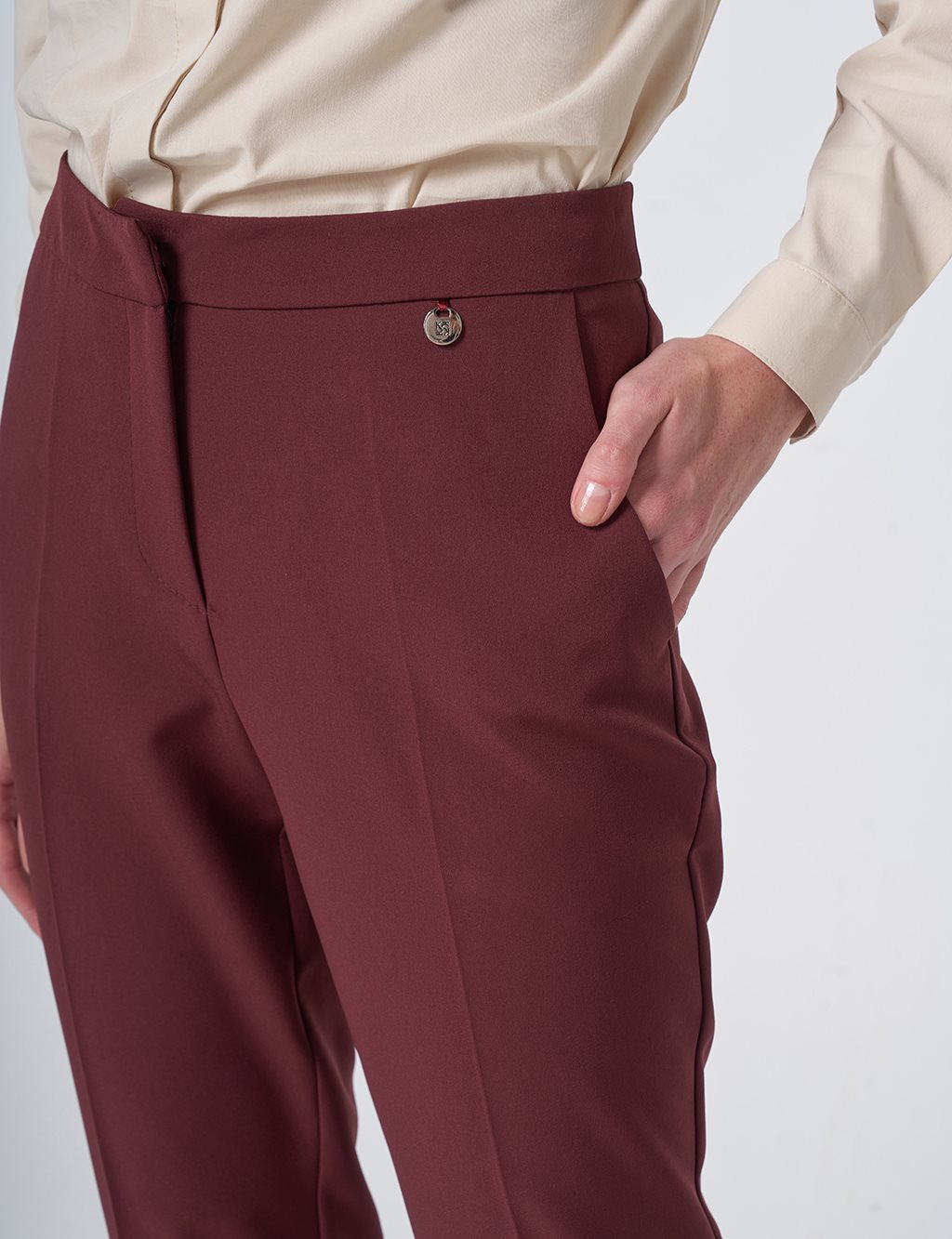 Pocket Detail Basic Tailored Trousers – Burgundy