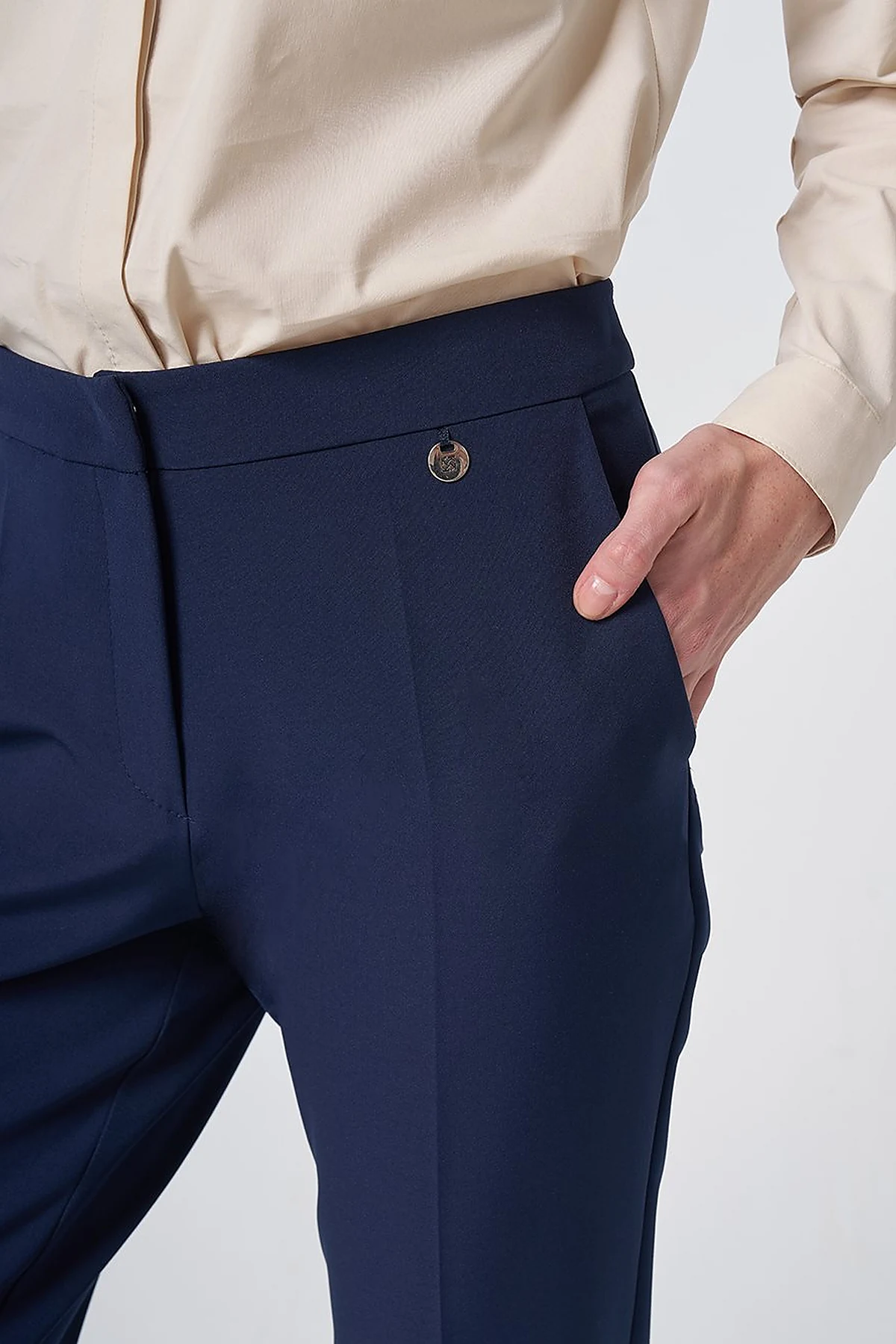 Pocket Detail Basic Tailored Trousers – Navy