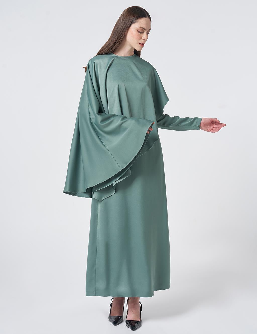 Cape Detailed Satin Dress – Moss Green