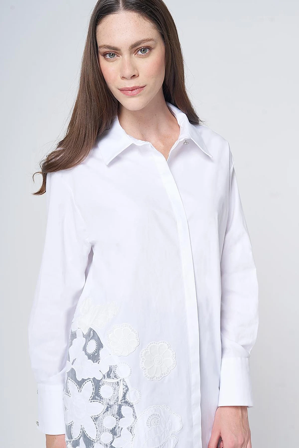 Embroidered Appliqué Cotton Tunic with Wide Cuffs – Optic White