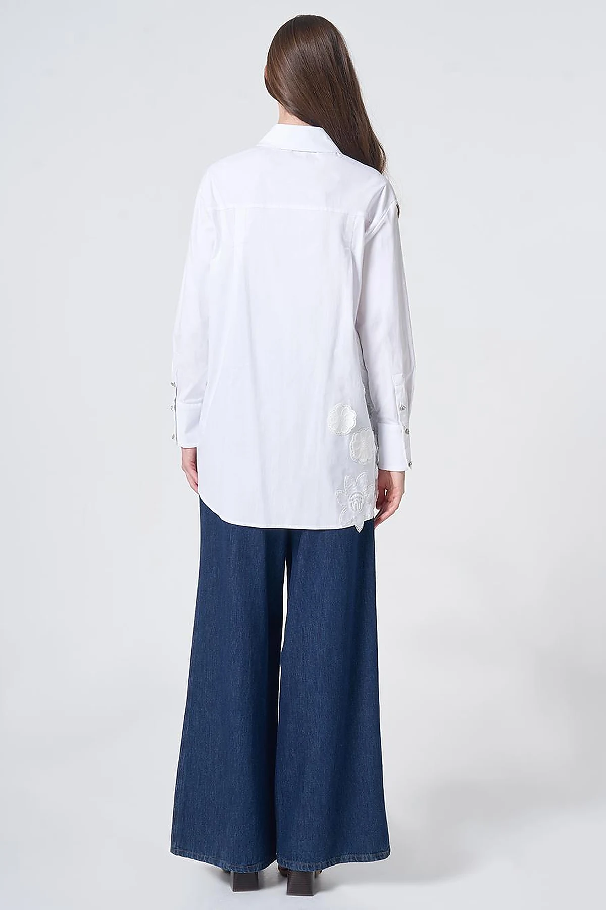 Embroidered Appliqué Cotton Tunic with Wide Cuffs – Optic White