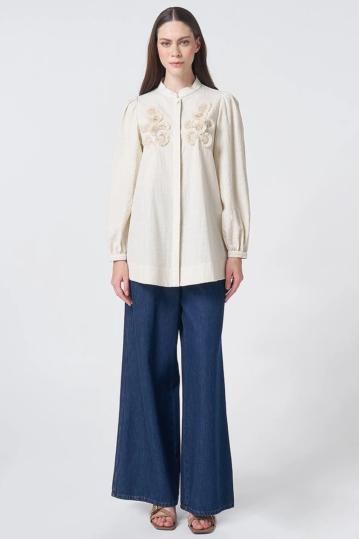 Embroidered Appliqué Crinkled Blouse – Cream