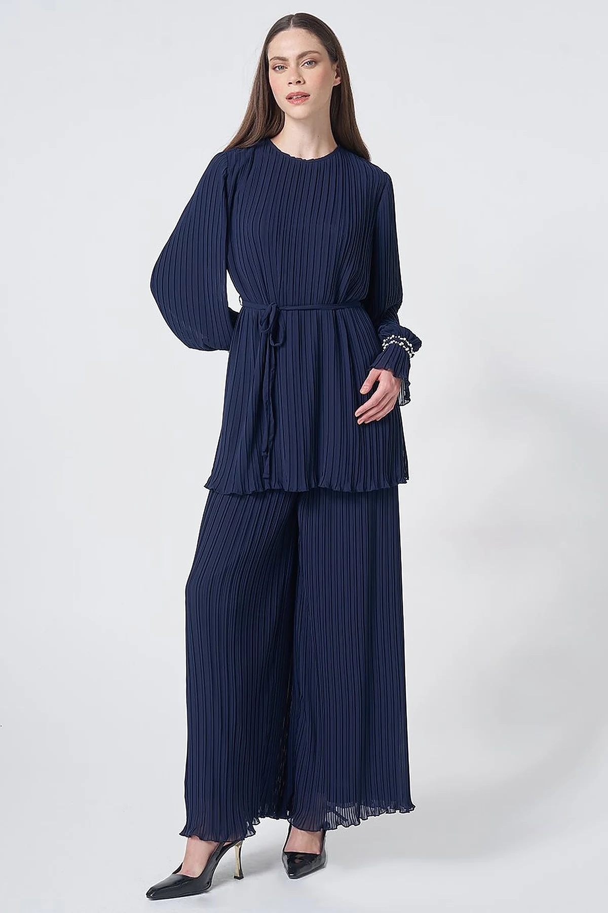 Pleated Two-Piece Set – Dark Navy