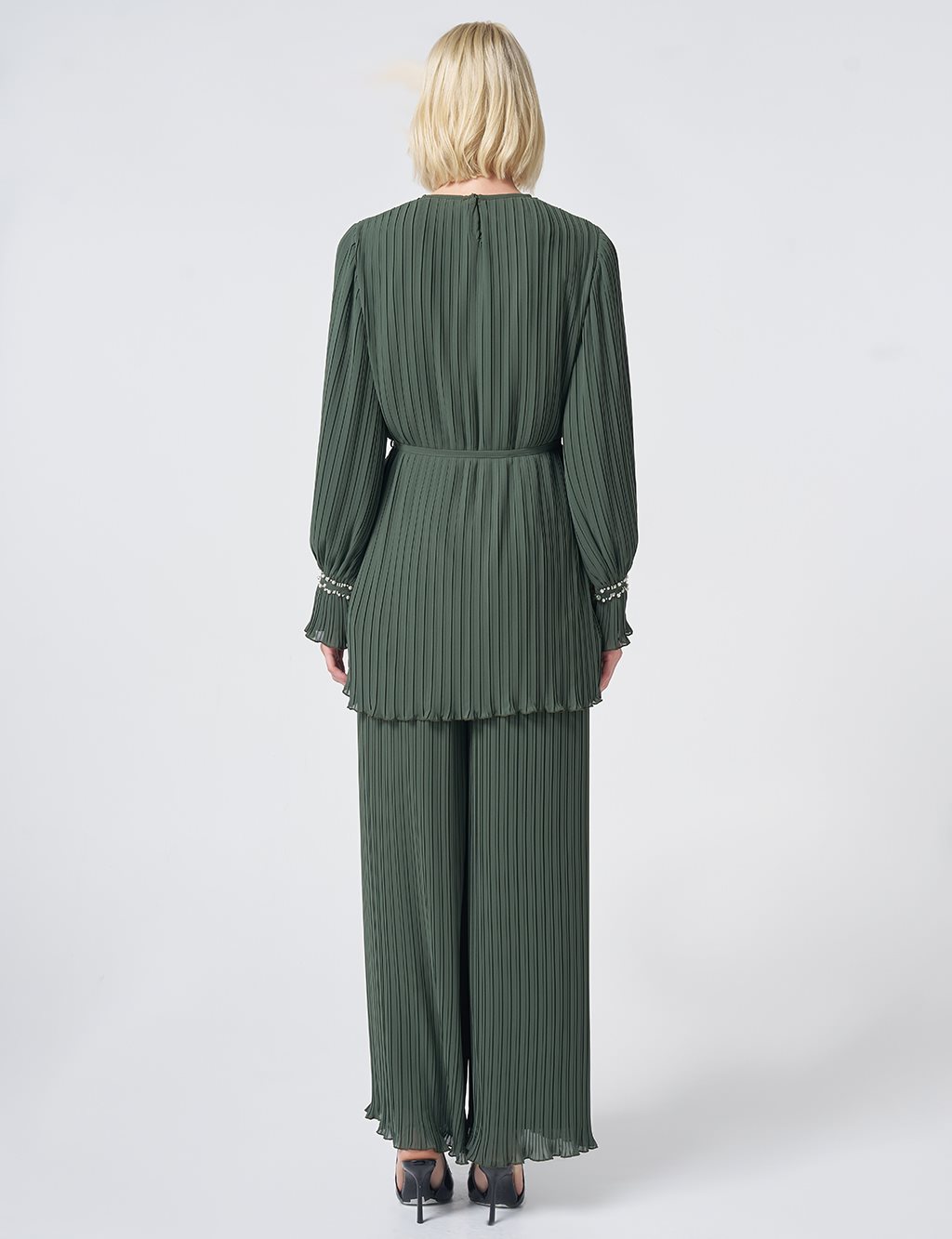 Pleated Two-Piece Set – Khaki