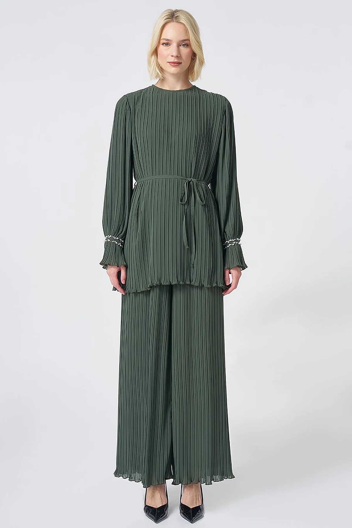 Pleated Two-Piece Set – Khaki