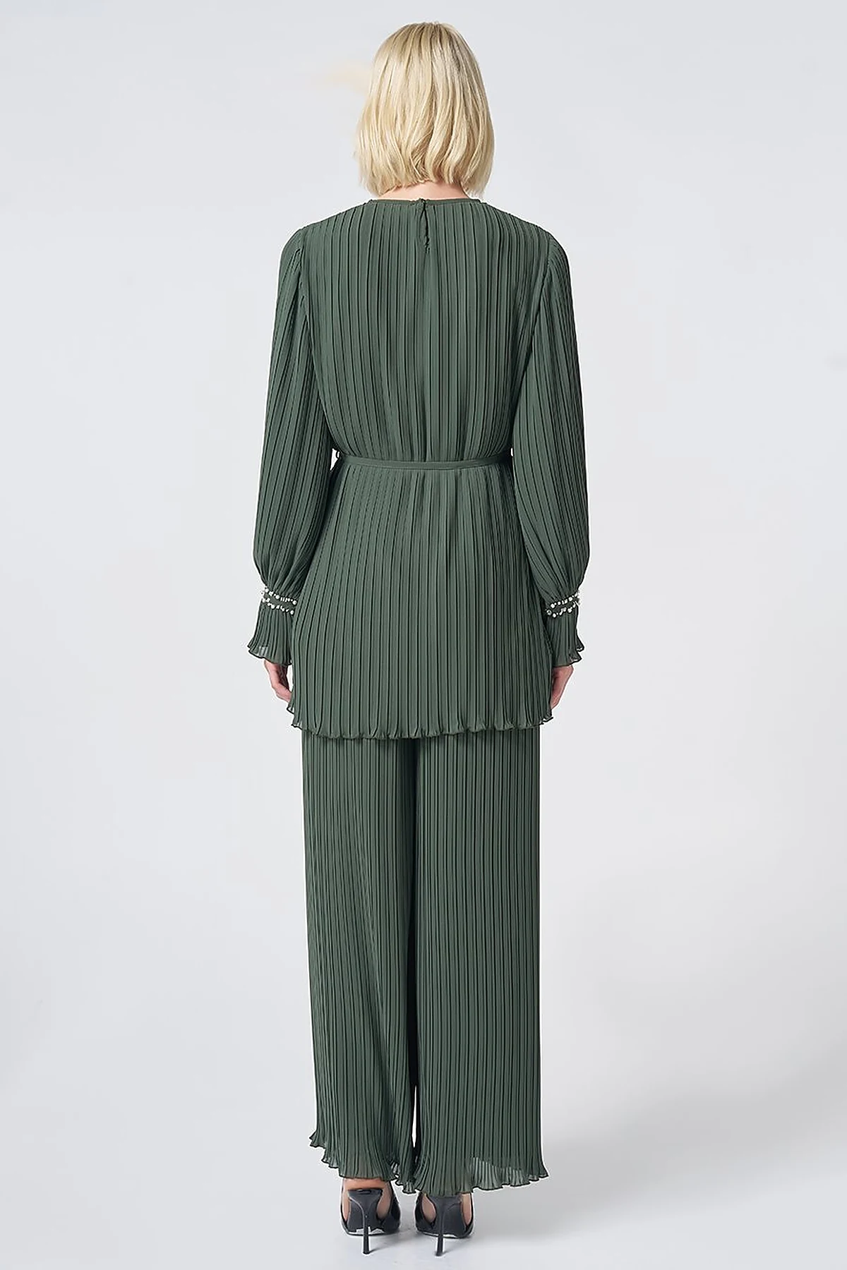 Pleated Two-Piece Set – Khaki