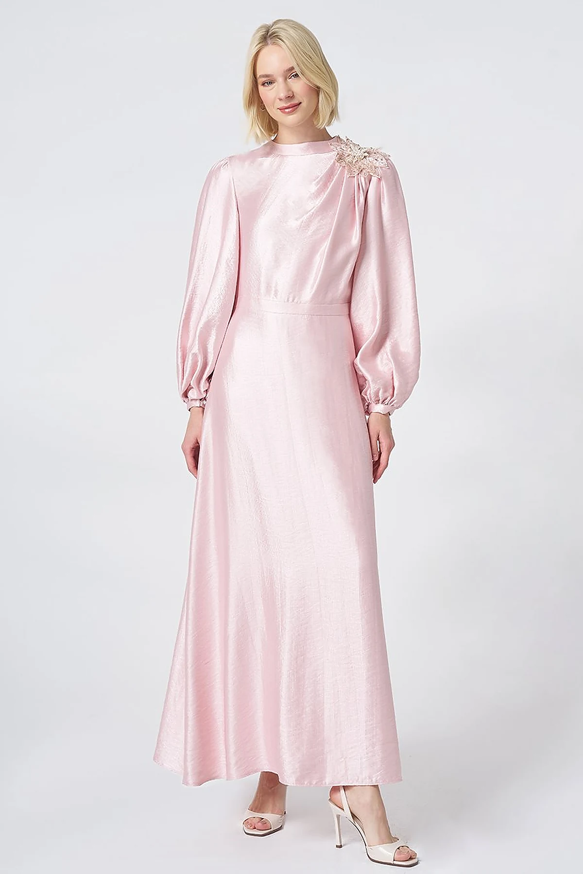 Embroidered Detail Satin Dress Powder Pink