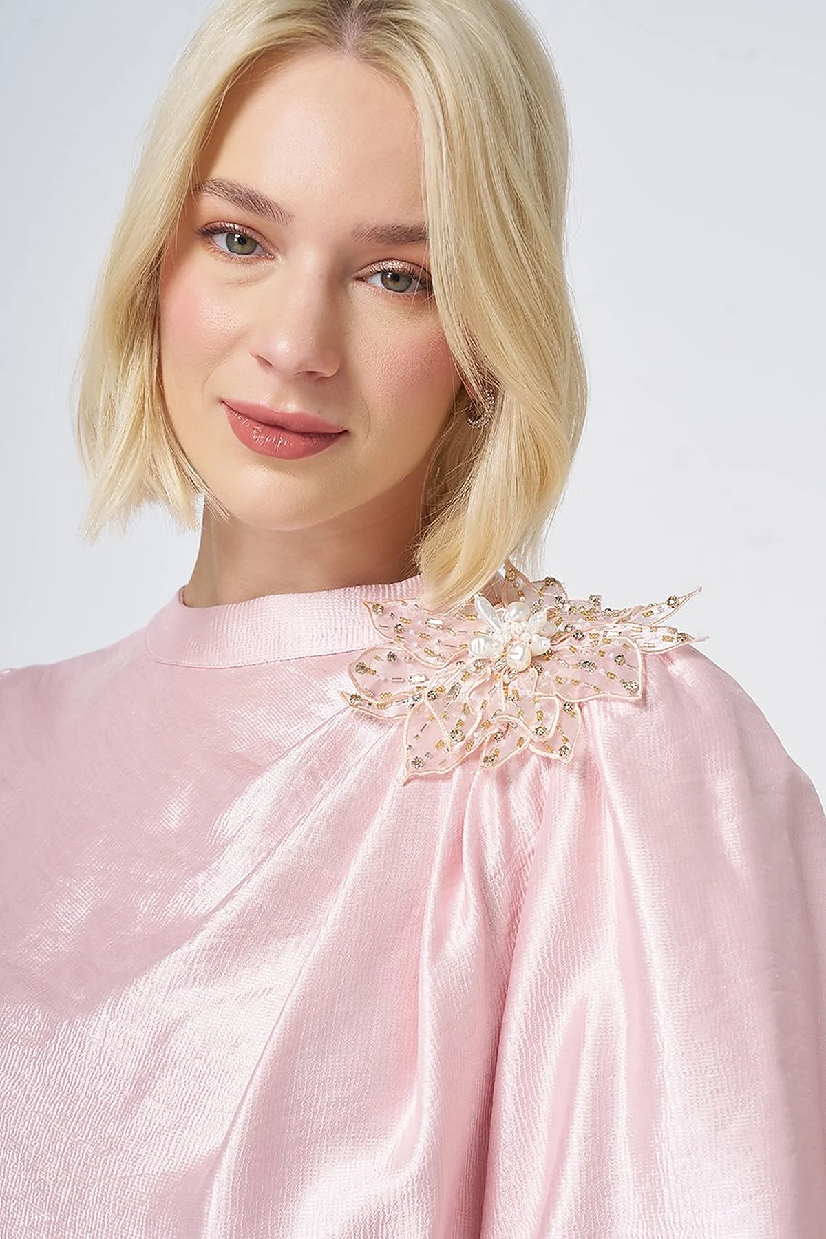 Embroidered Detail Satin Dress Powder Pink