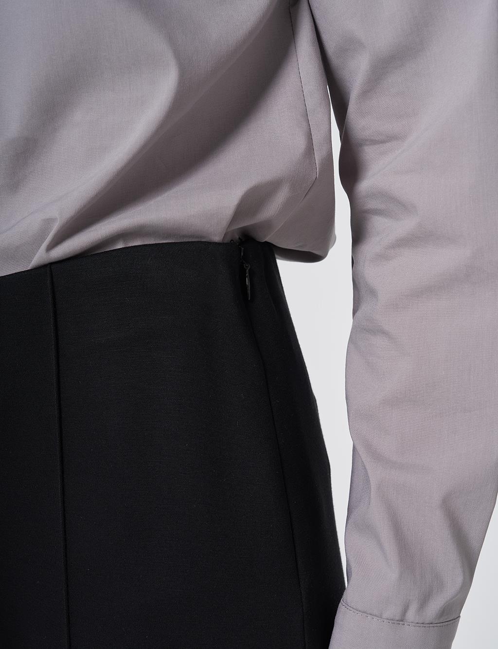 High-Waisted Flared Trousers – Black