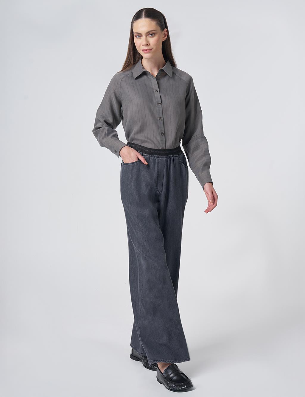 Waist Detail Relaxed Fit Trousers – Black