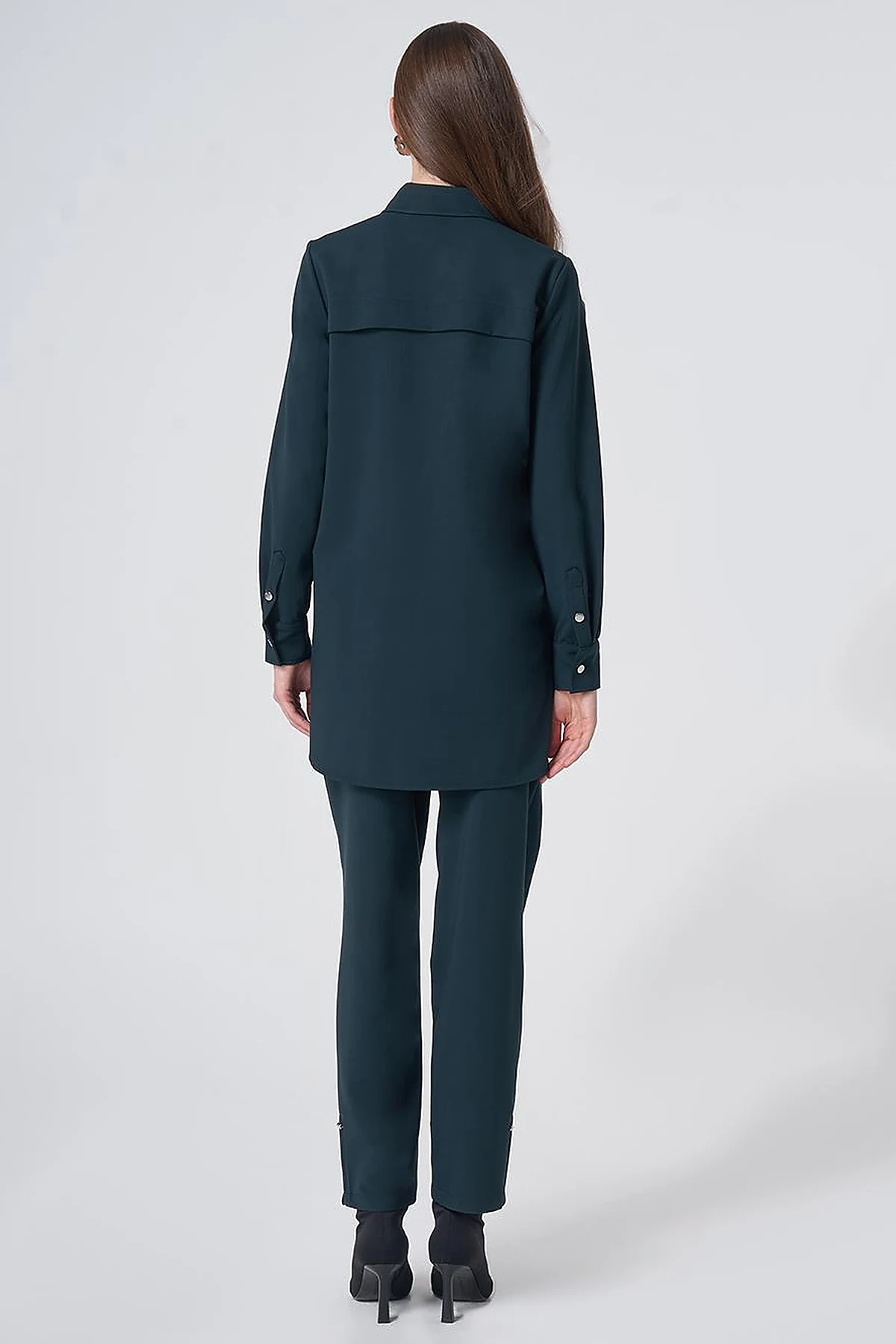 Viscose Two-Piece Set with Metal Hardware Detail – Dark Navy