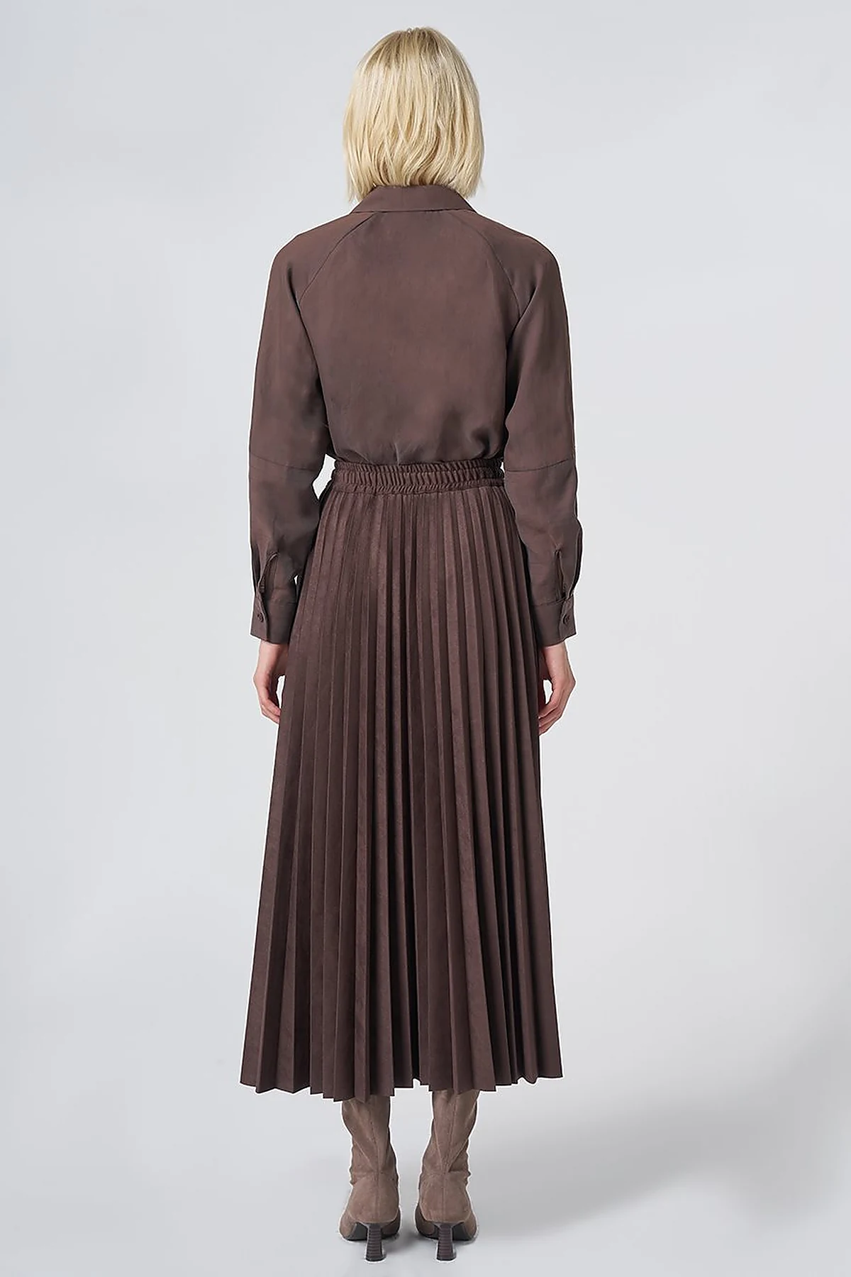 Pleated Suede Skirt – Dark Brown