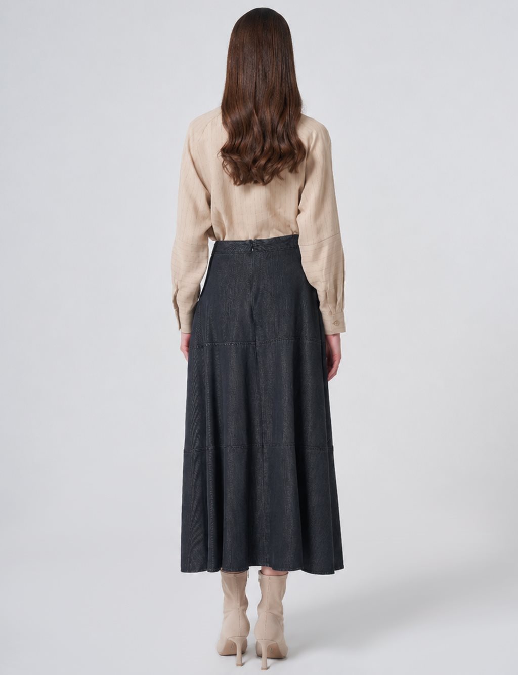 Stitch Detail Washed Skirt– Anthracite