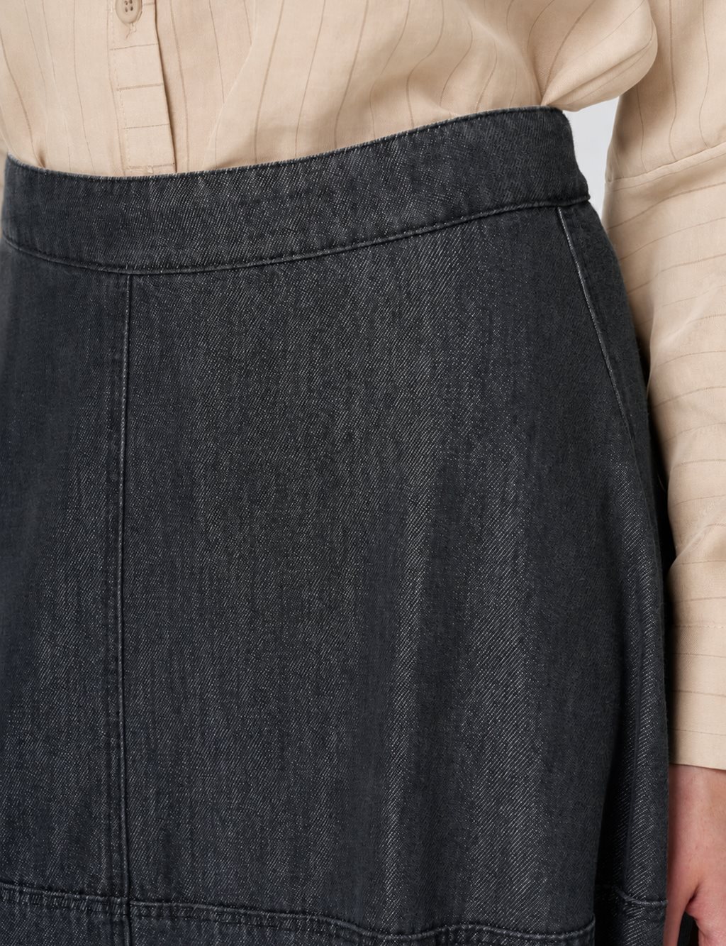 Stitch Detail Washed Skirt– Anthracite
