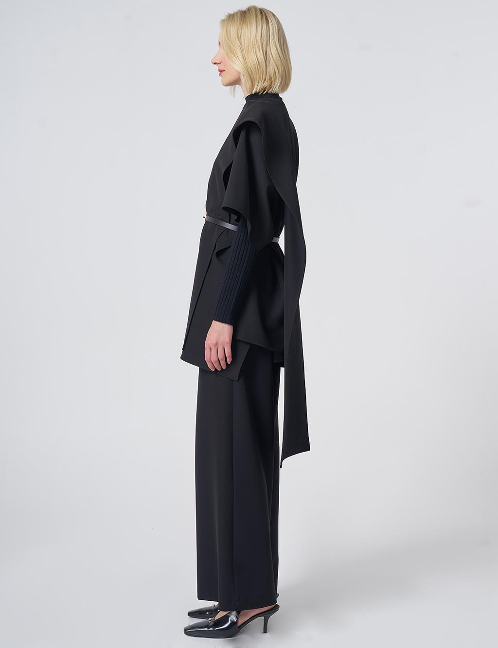 Belt-Detail Two-Piece Set – Black