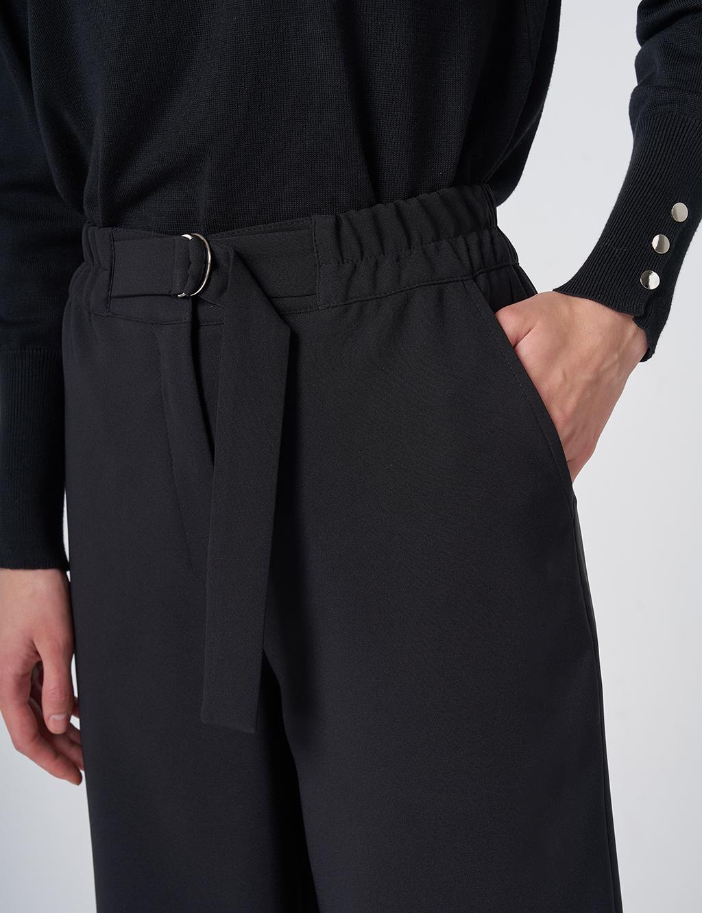 Metal-Detail Trousers – Black