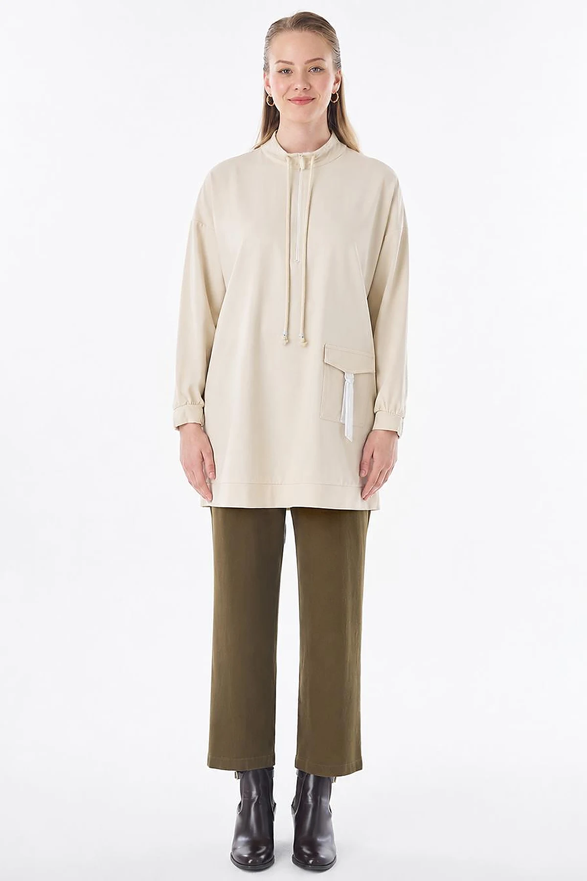 Dropped-Shoulder Scuba Sweatshirt – Cream