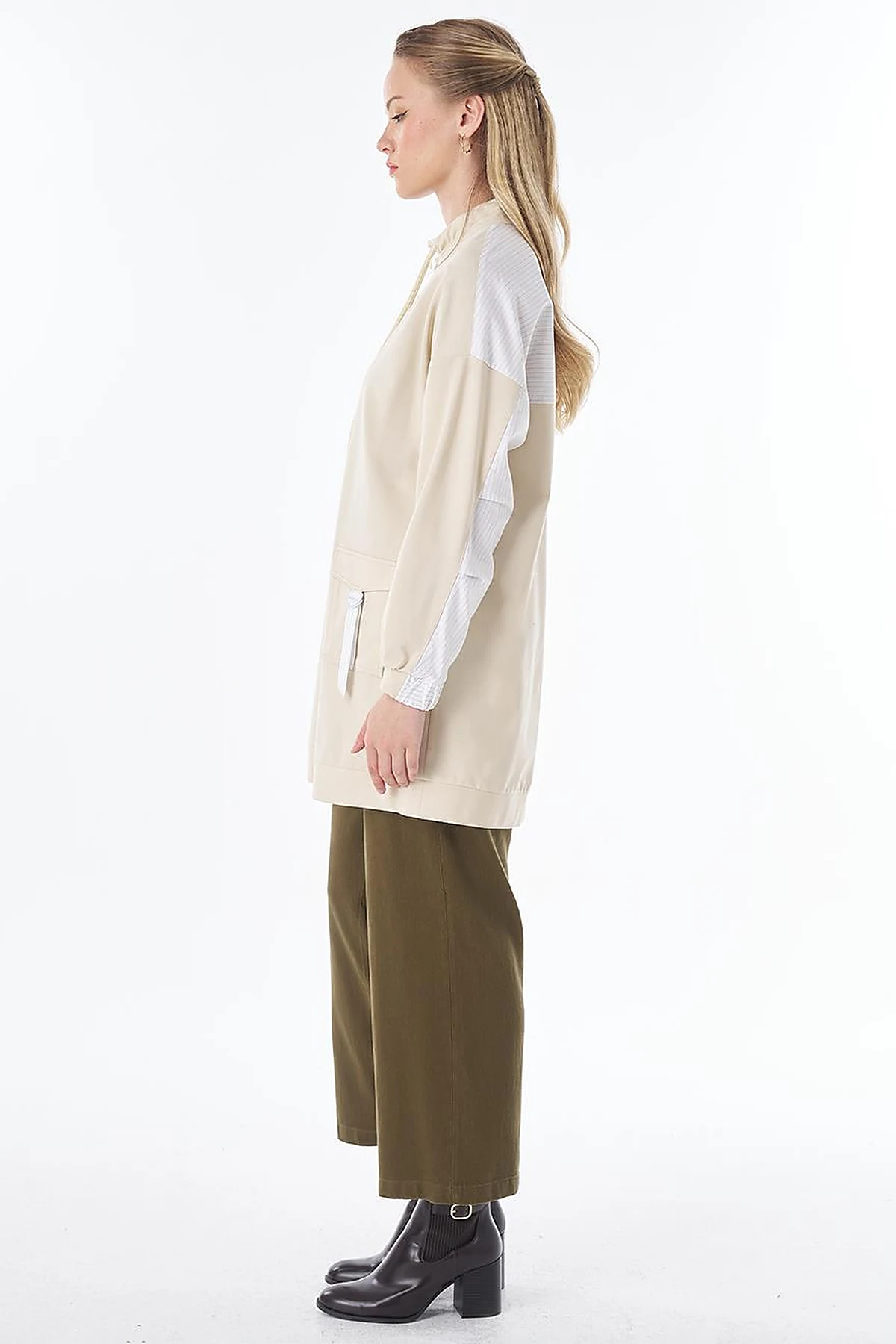 Dropped-Shoulder Scuba Sweatshirt – Cream