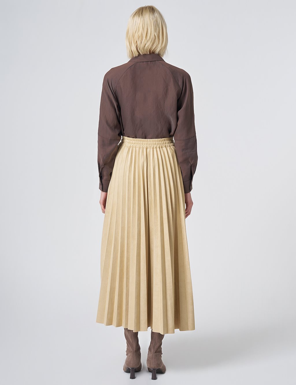 Pleated Suede Skirt – Light Yellow