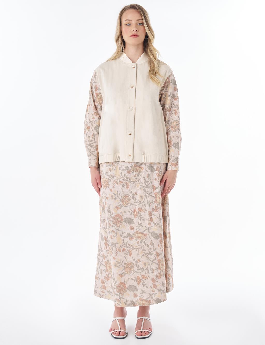 Floral Desen Etekli Takım Krem