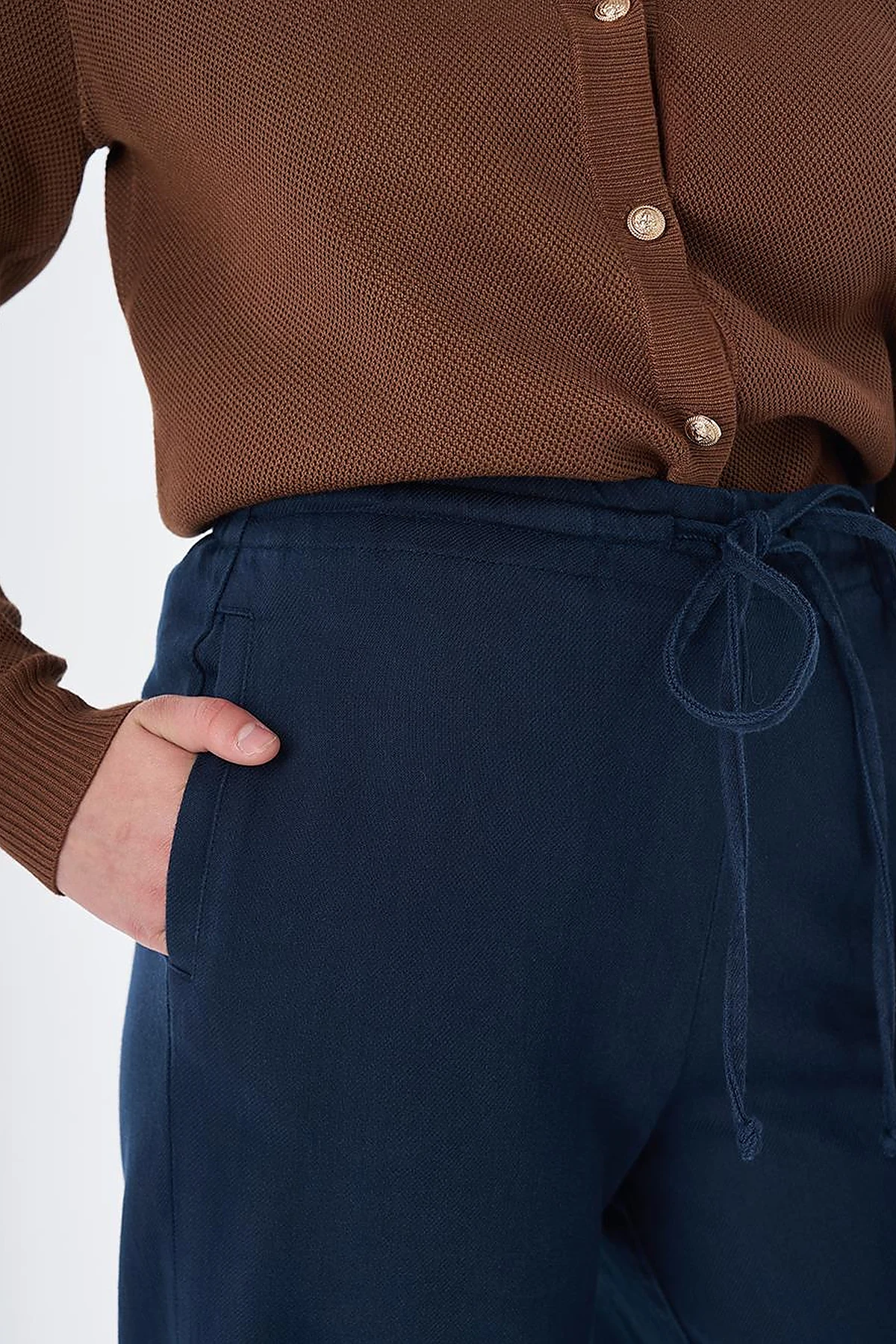 Drawstring Lyocell Trousers – Dark Navy