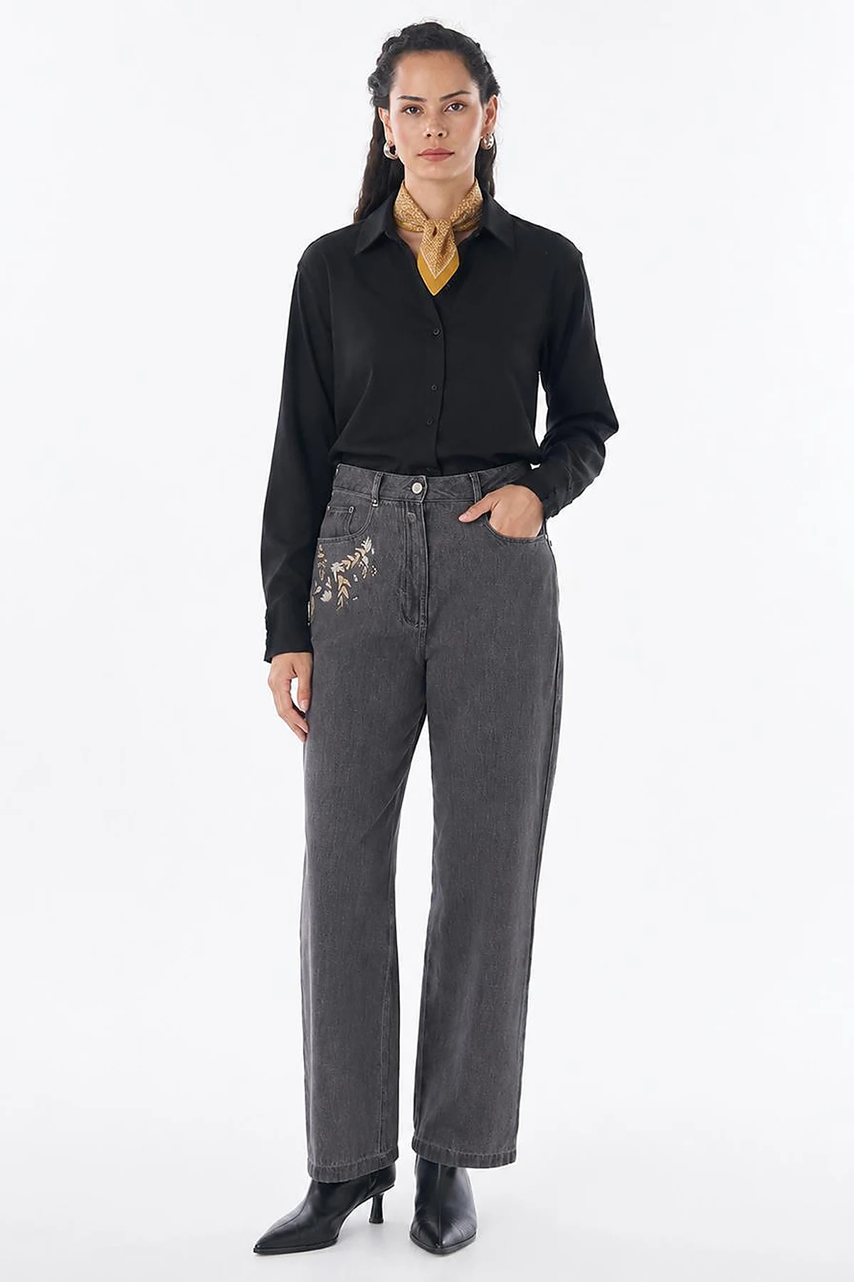 Washed Embroidered Trousers Black