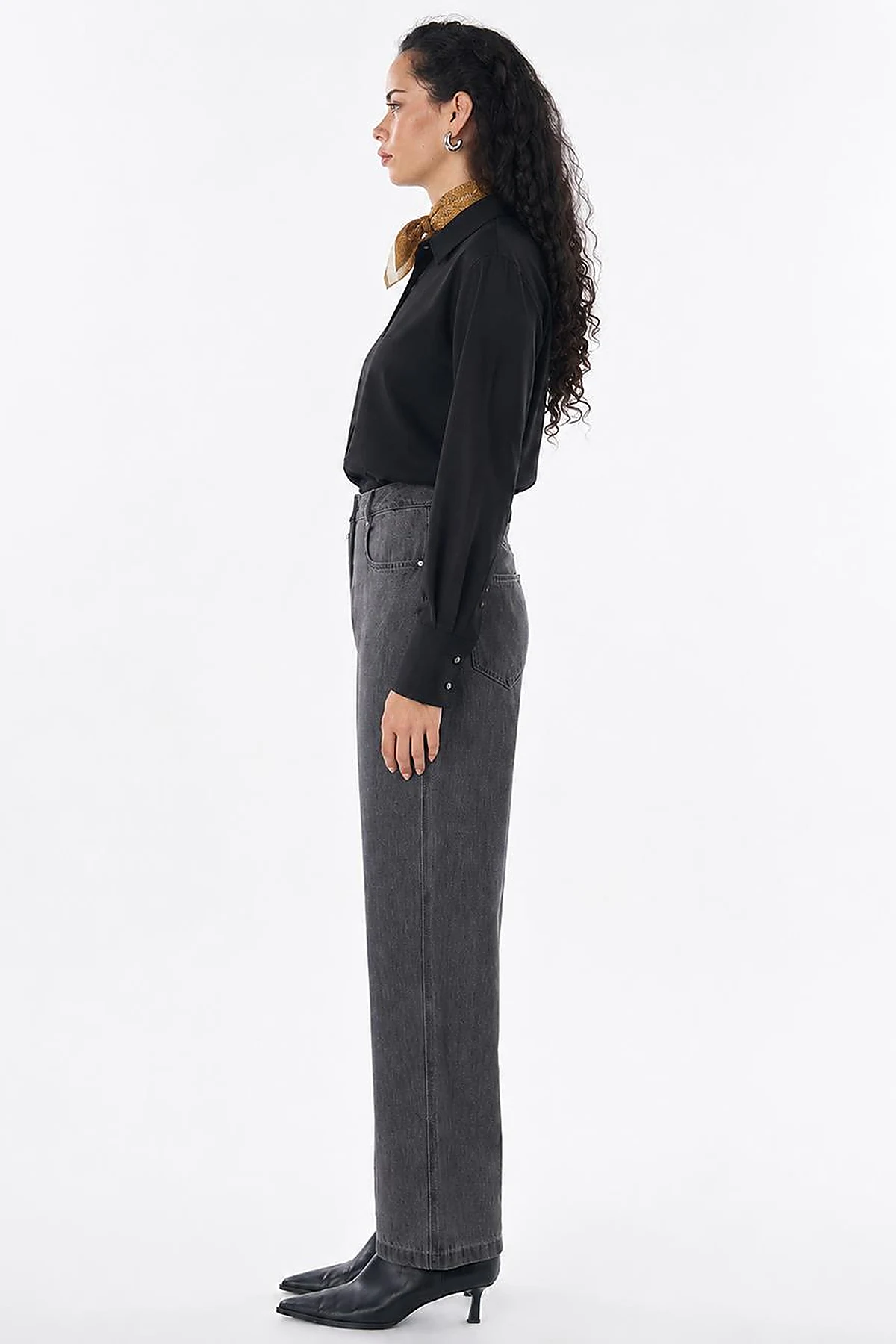 Washed Embroidered Trousers Black