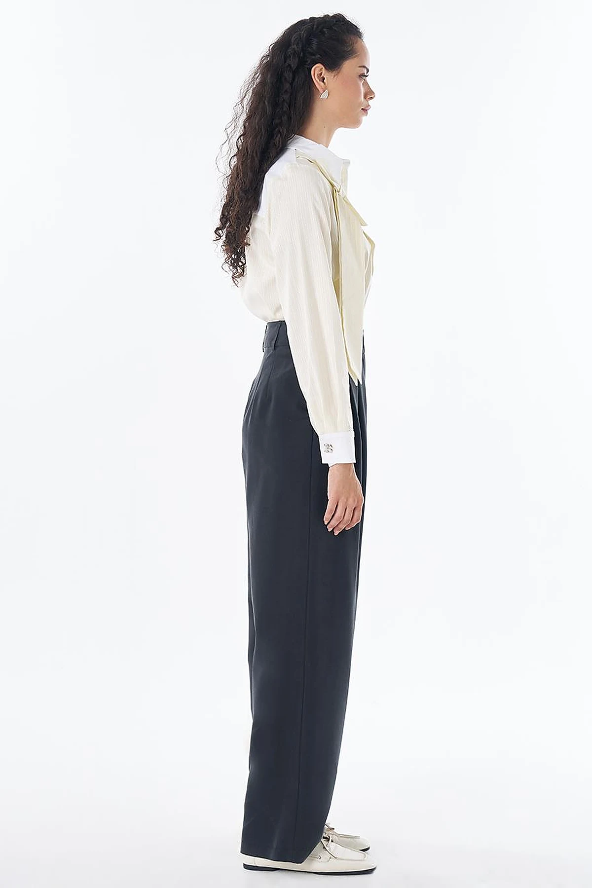 High-Waisted Pleated Modal Trousers – Black
