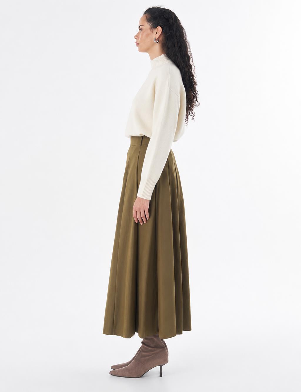 High-Waisted Pleated Skirt - Khaki