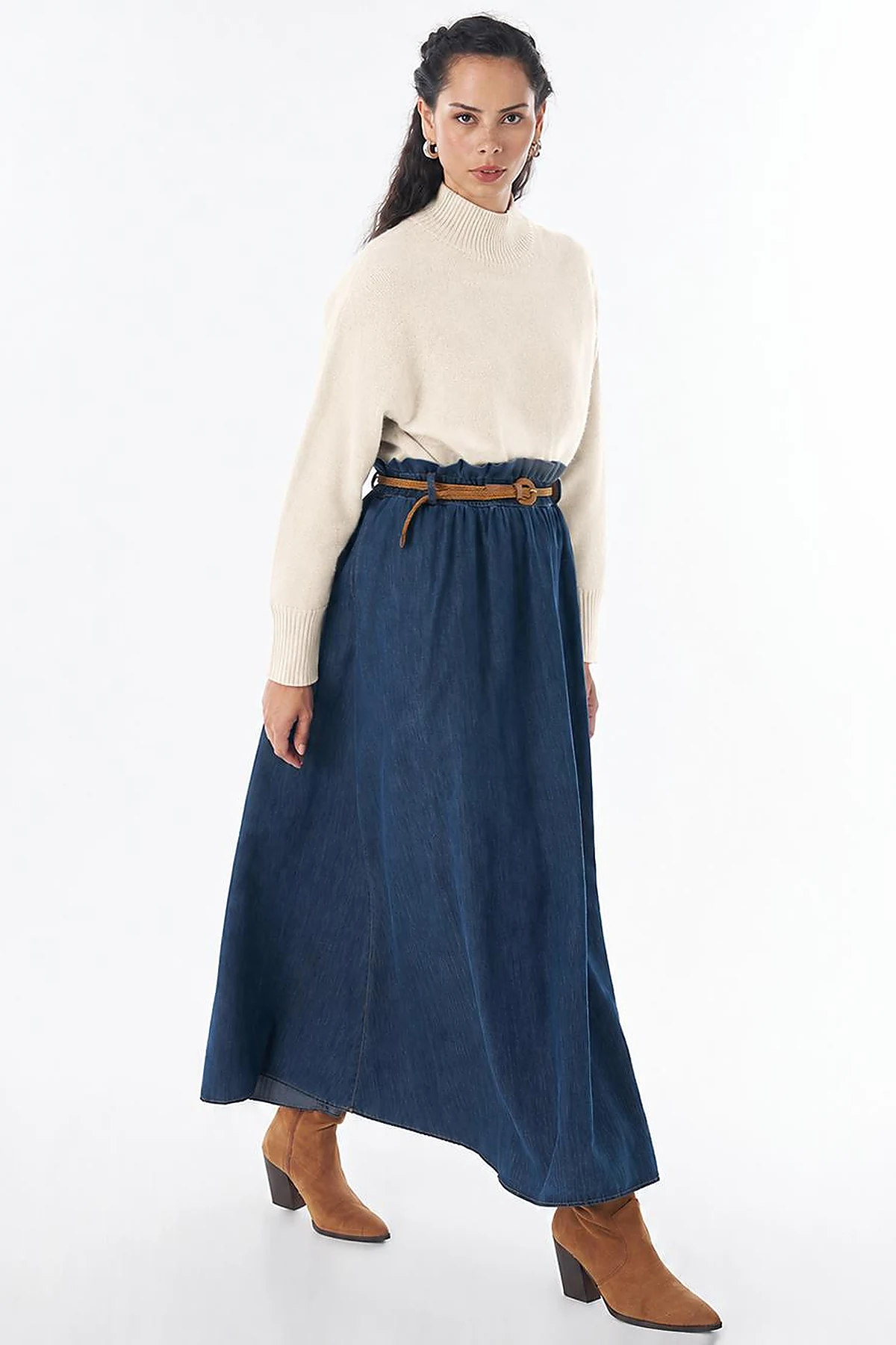 Belt-Detail Denim Skirt - Indigo