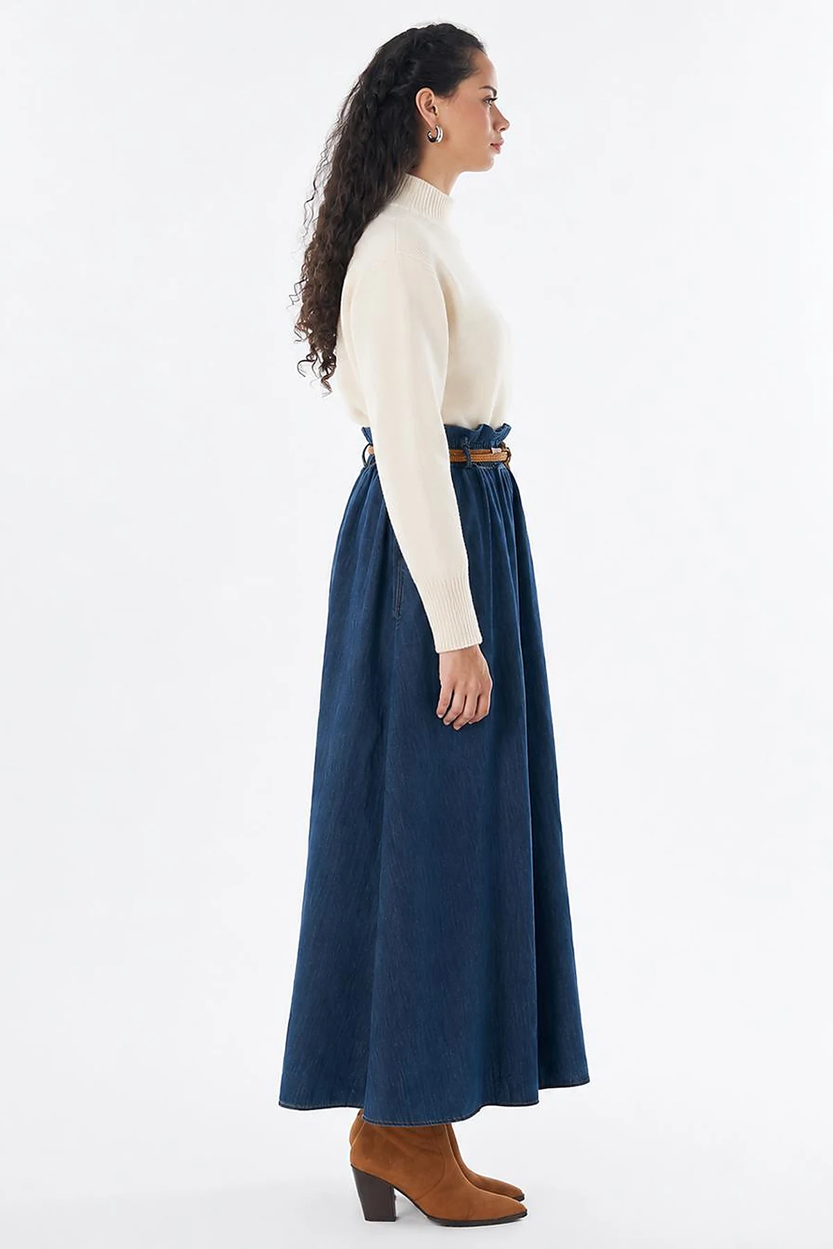 Belt-Detail Denim Skirt - Indigo