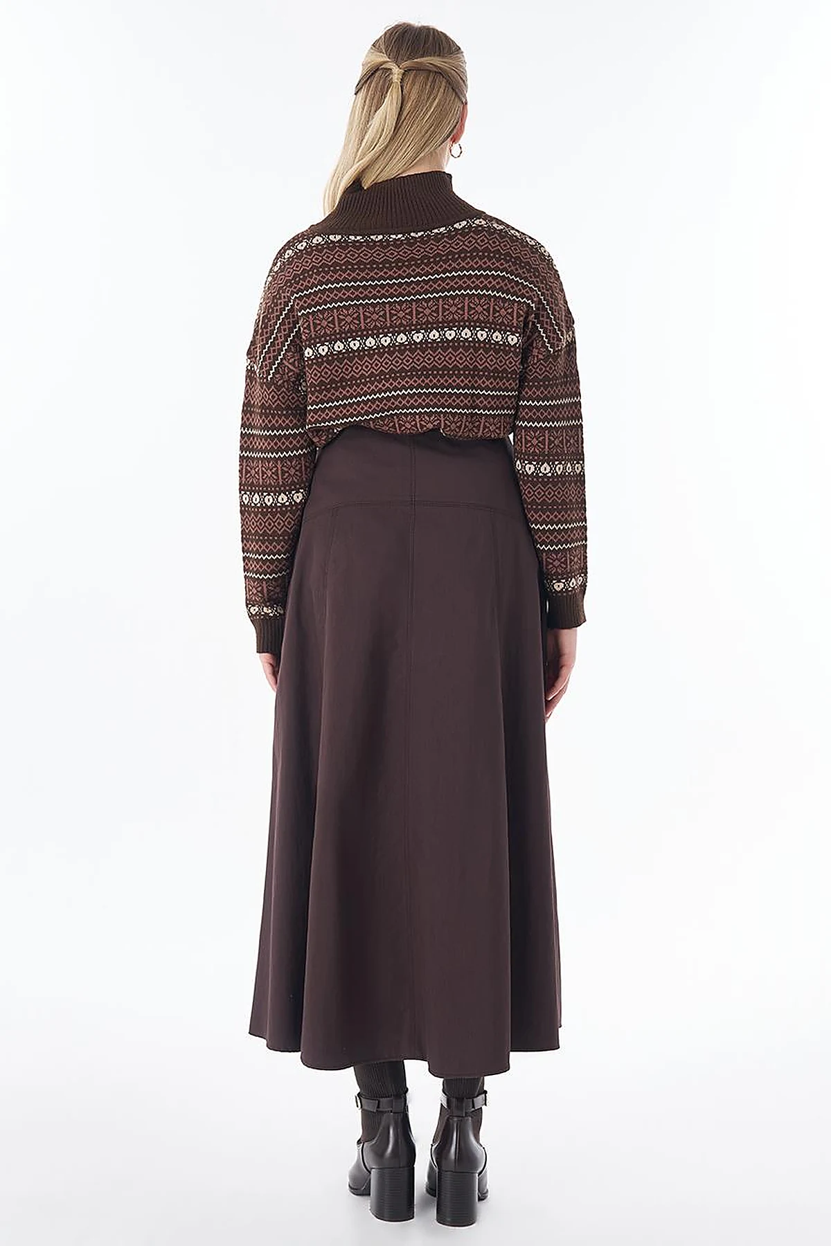 High-Waisted Flared Skirt - Dark Brown