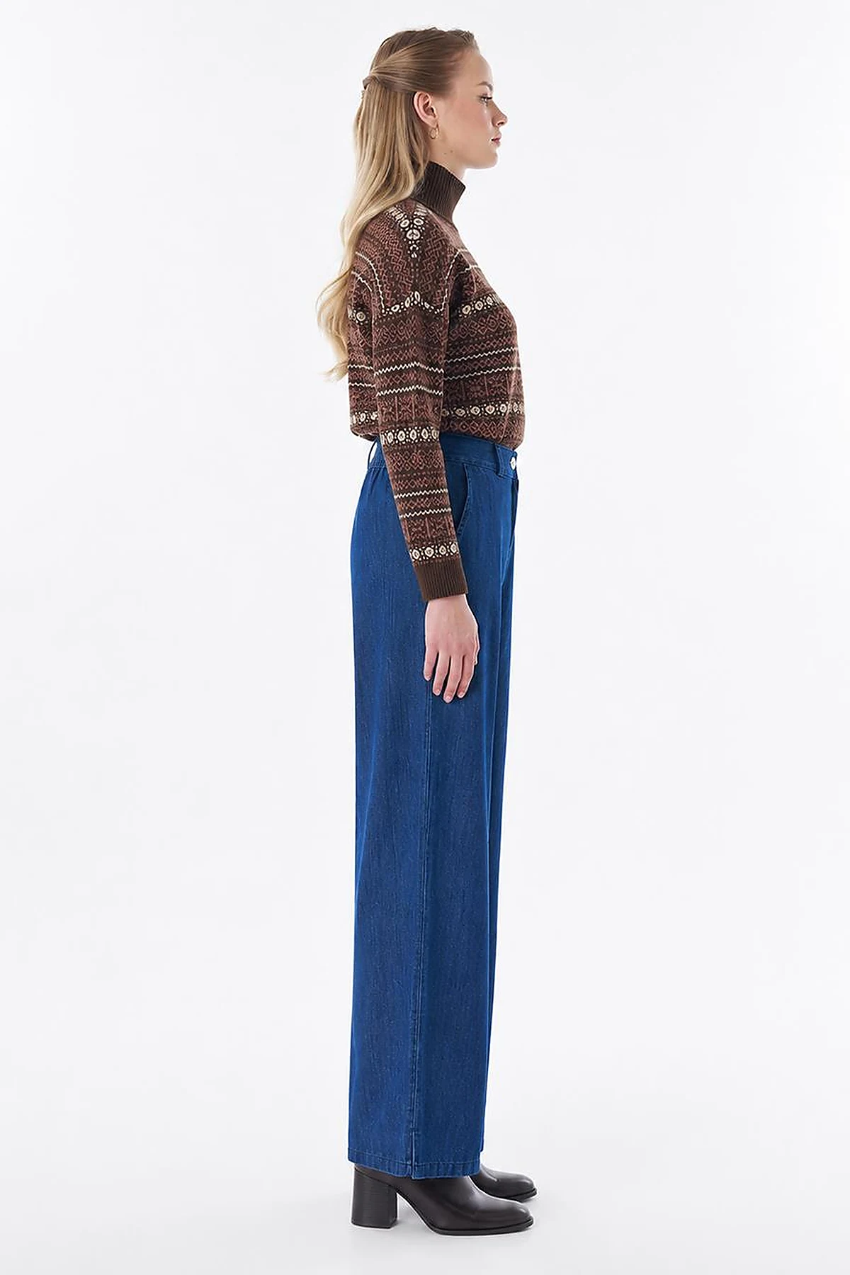 High-Waisted Denim Pants - Navy