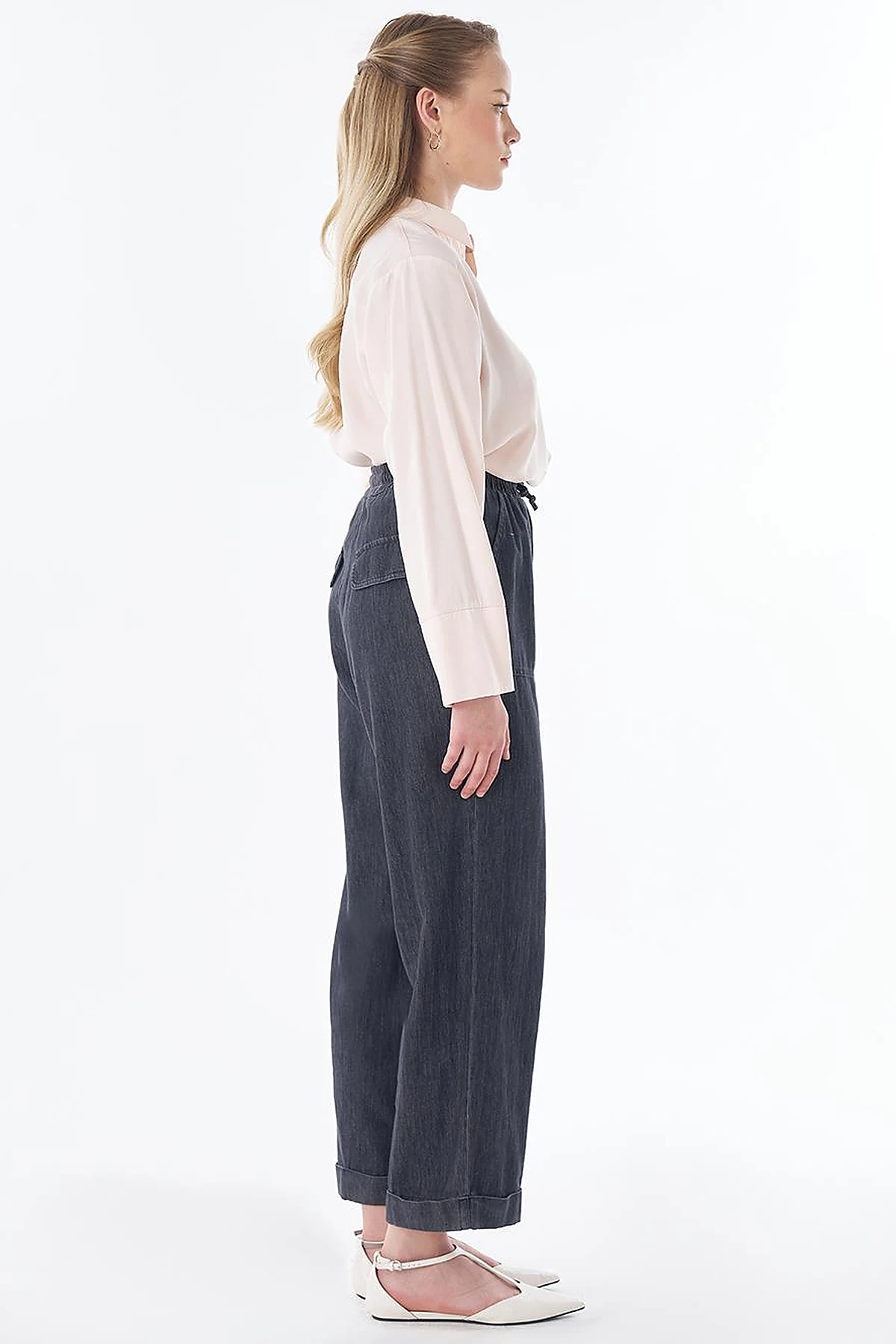 Elastic Waist Drawstring Pants – Black