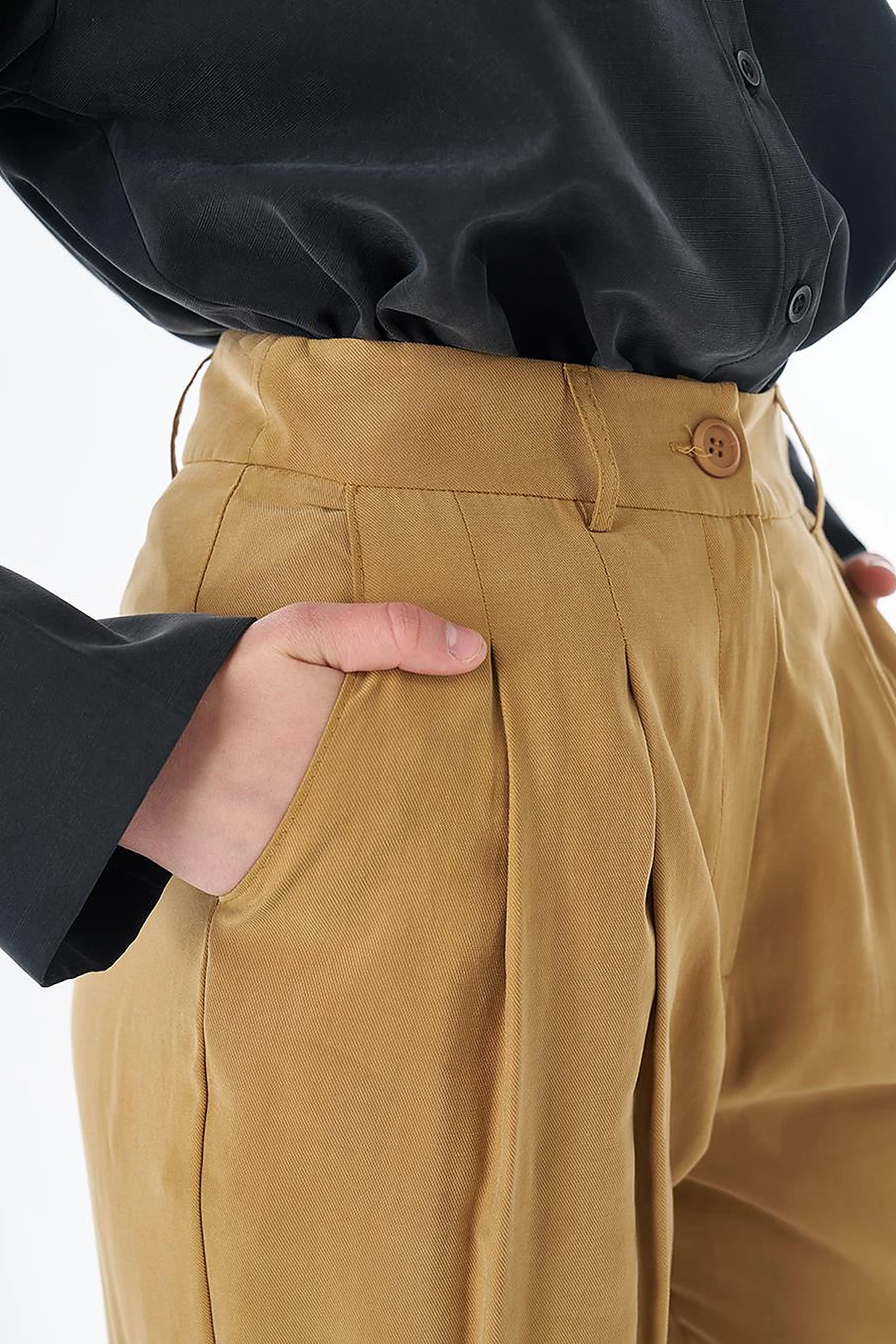 High-Waist Pleated Modal Pants – Dark Mustard