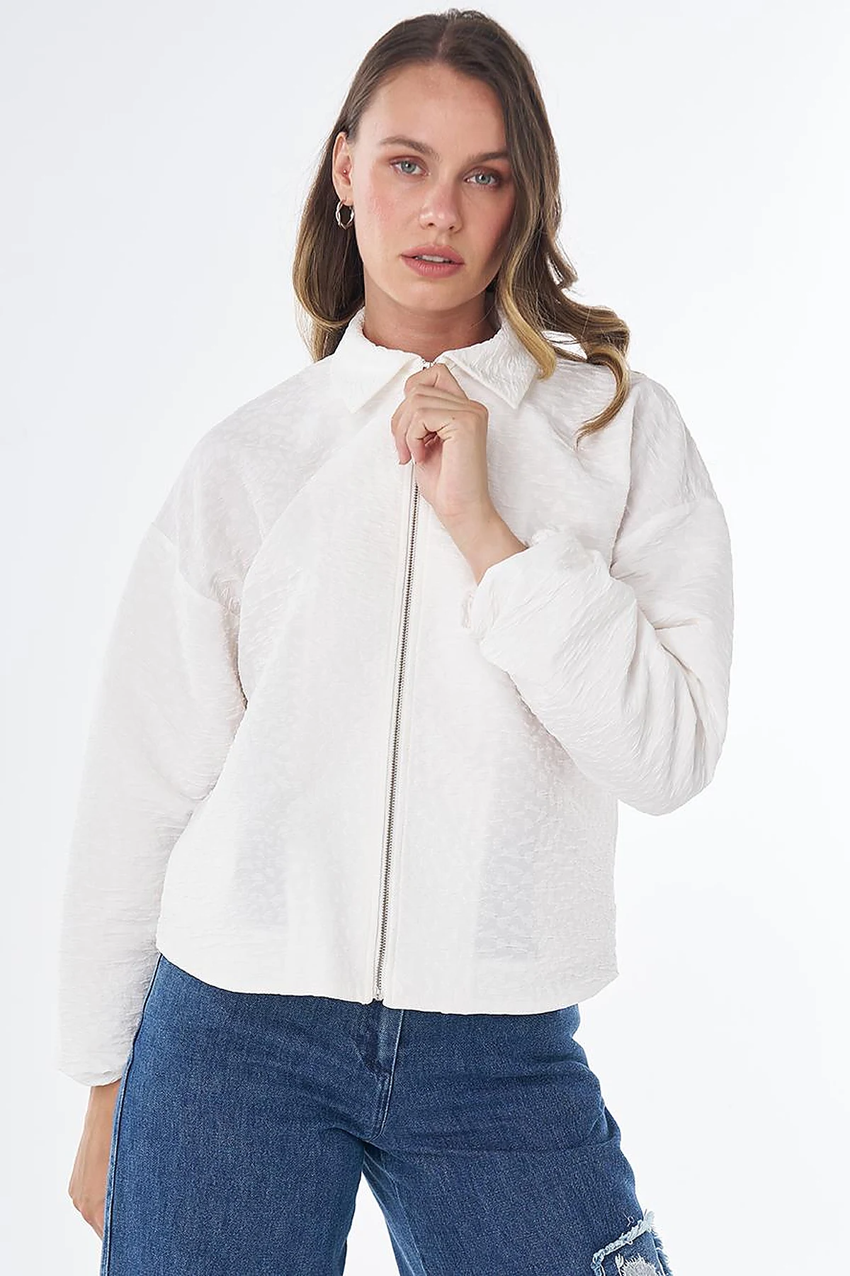 Textured Polo Collar Jacket – Ecru