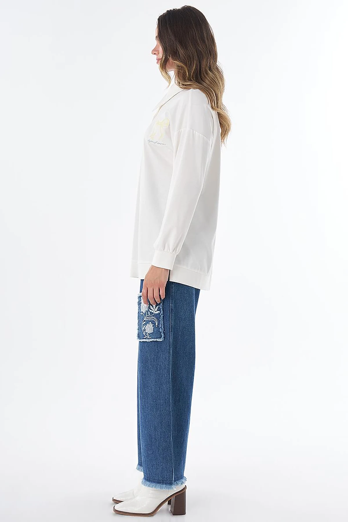 Pointed Collar Rayon Sweatshirt – Optical White