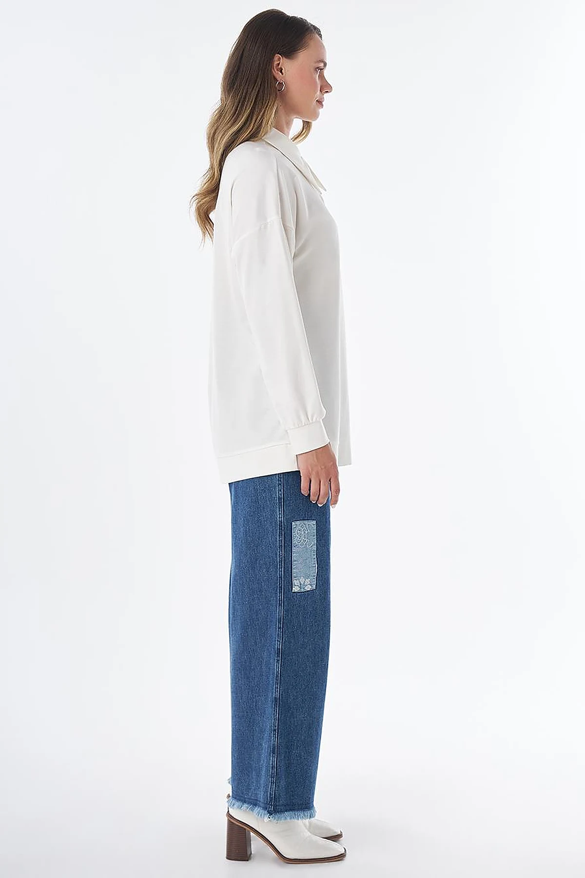 Pointed Collar Rayon Sweatshirt – Optical White